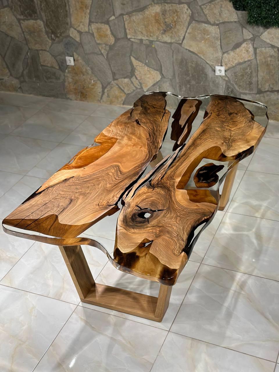 Table de salle à manger en résine époxy Ultra Clear Resin Live Edge Walnut Wood en vente 1