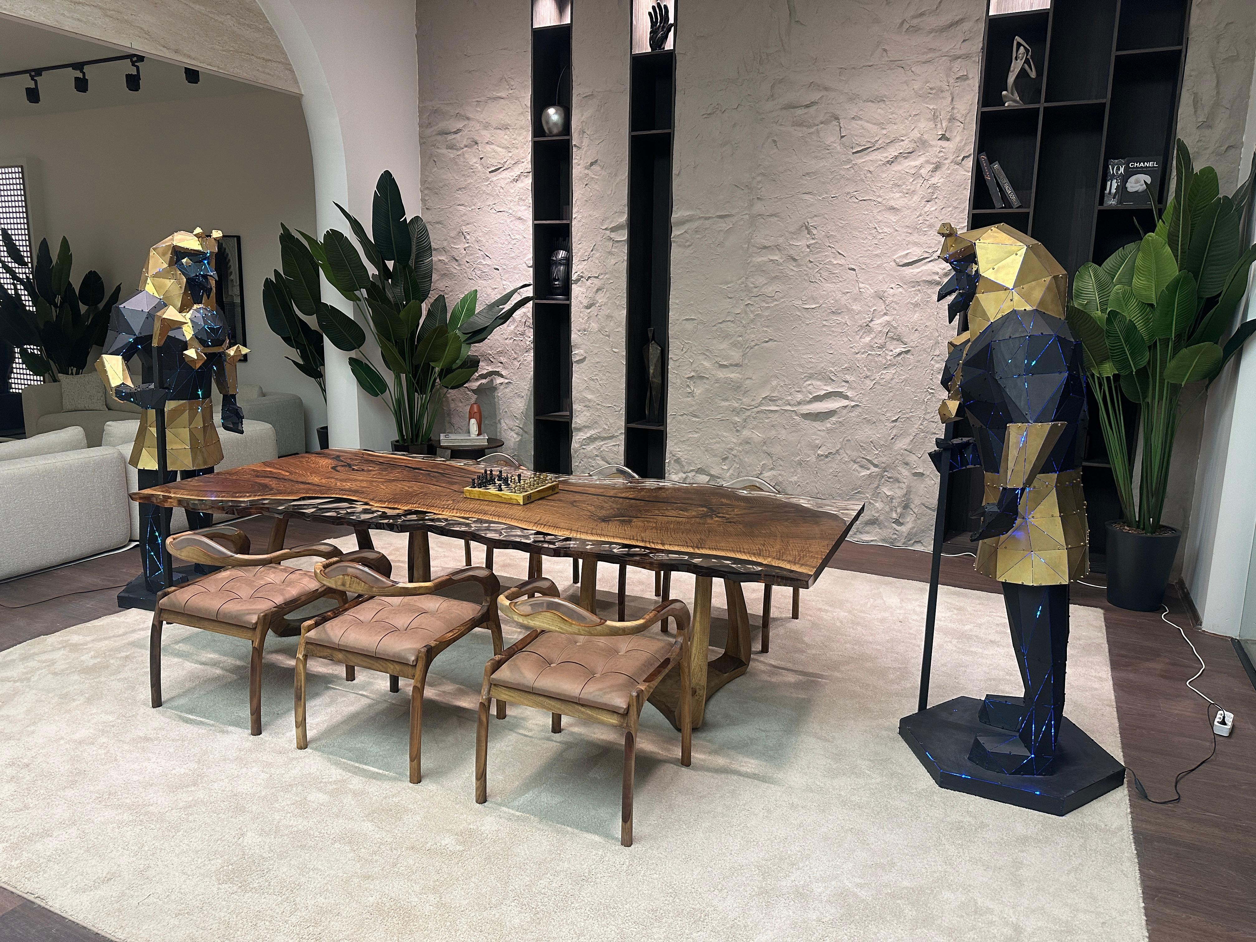 Table de salle à manger en résine époxy ultra claire et ondulée - Table en résine époxy et bois en vente 2