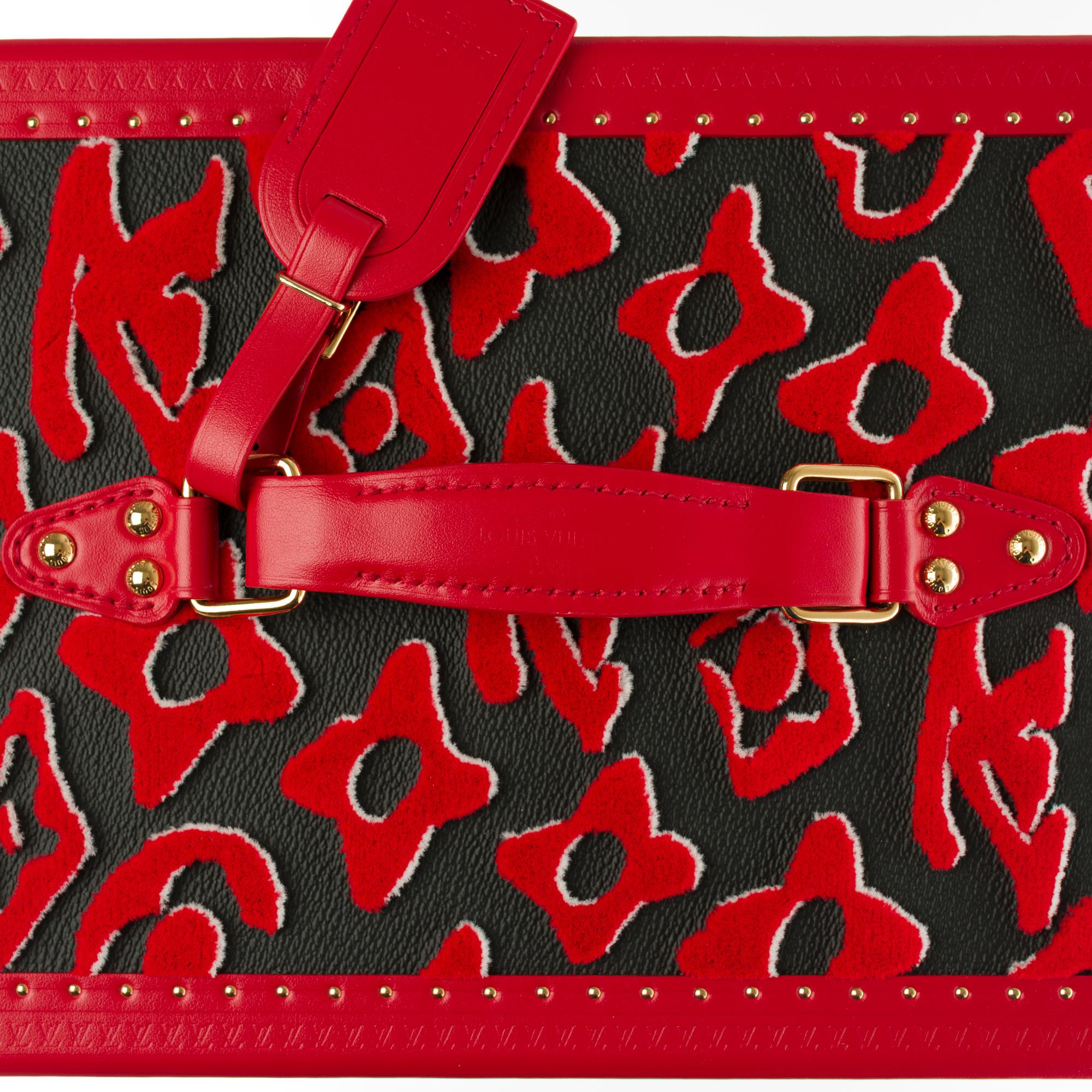 Ultra limited/Few pieces in the world/Louis Vuitton Vanity Case in red ...