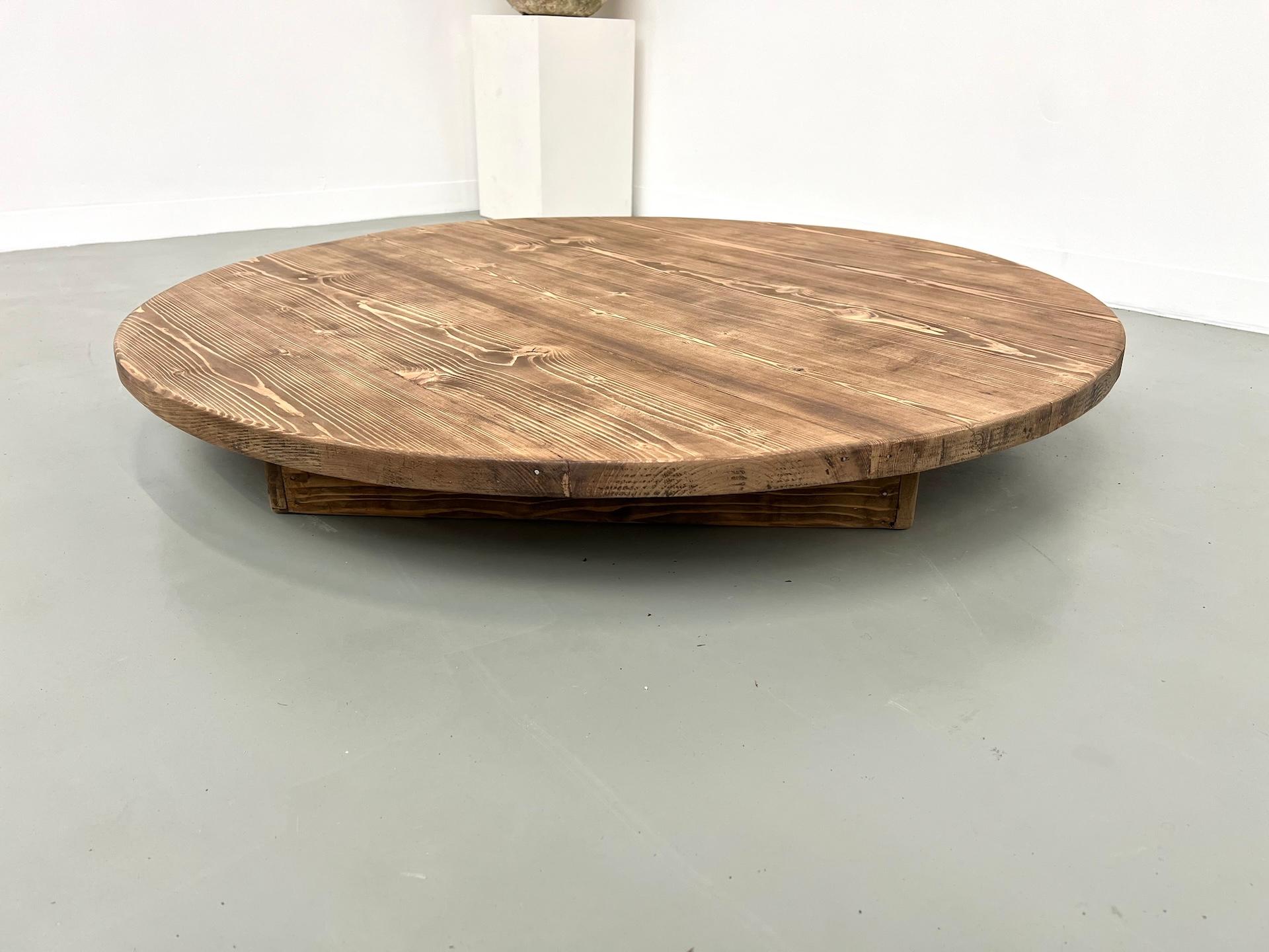 Pin Table basse Ultra circa 1970 en vente