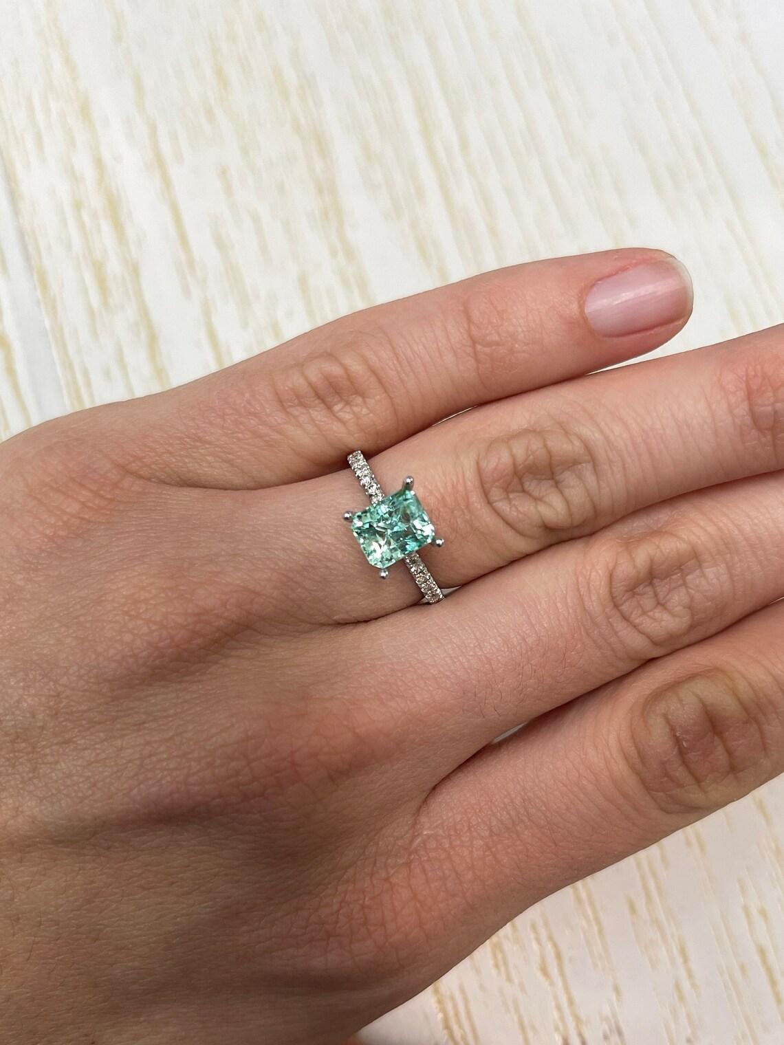 Ultra Lustrous Seafoam Green 1.93 Carat Emerald Cut Colombian Emerald Gem - May For Sale 3