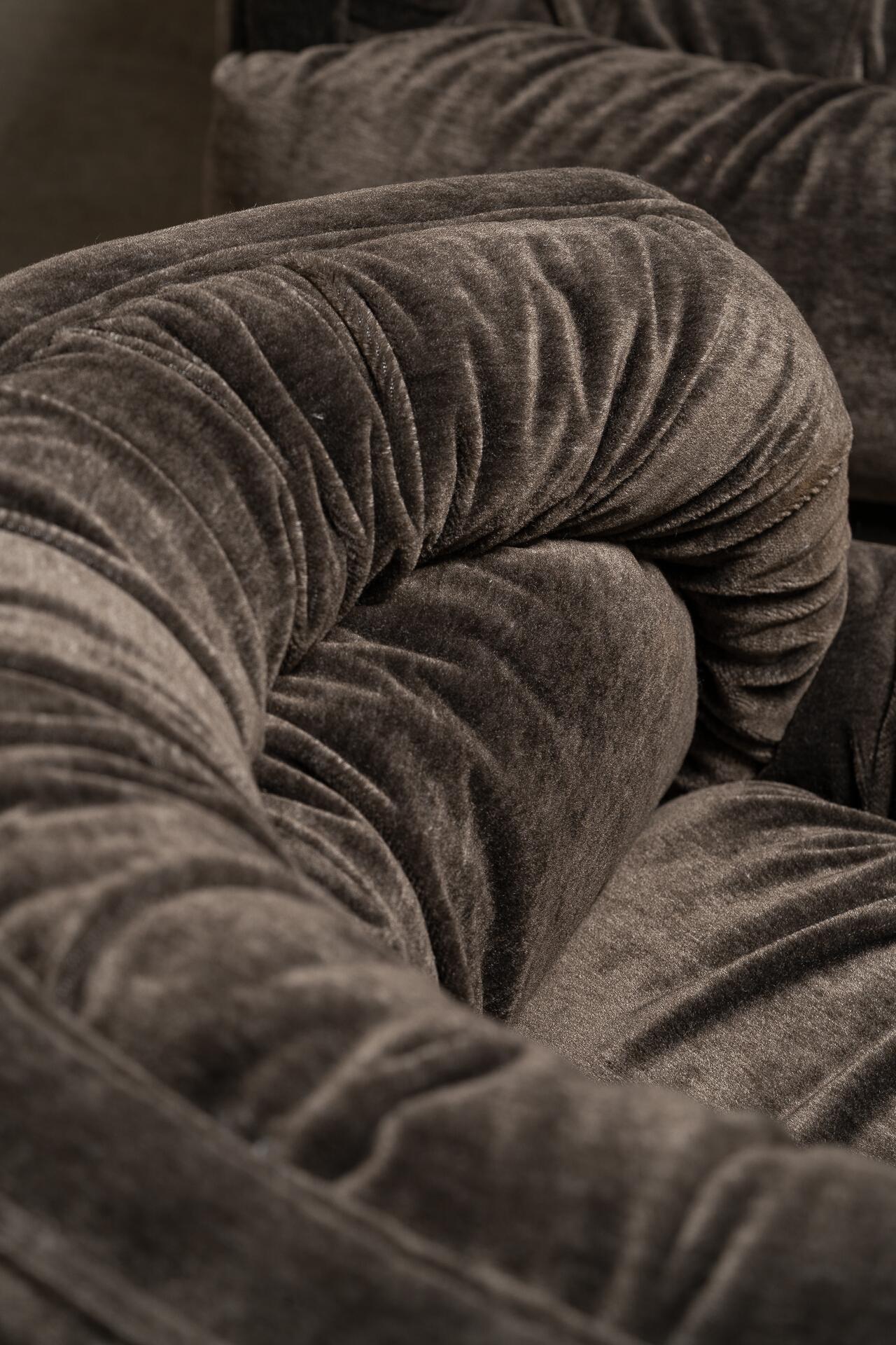 Ultra-Plush 1960s Swivel Chairs by Selig For Sale 2