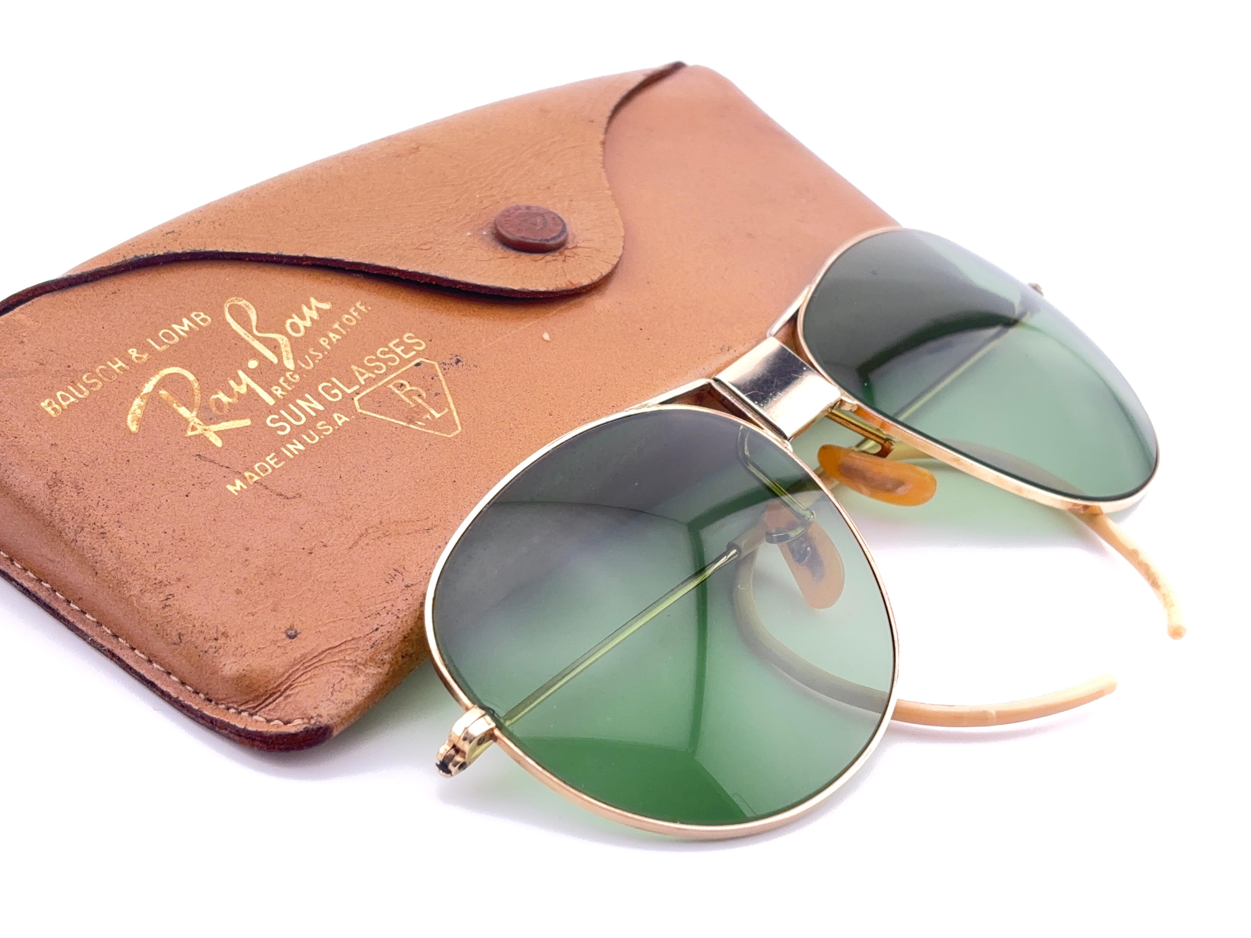 Rarissimi occhiali da sole Bausch & Lomb Ray Ban Classic con cerniera in oro degli anni '40 In condizioni ottime in vendita a Baleares, Baleares