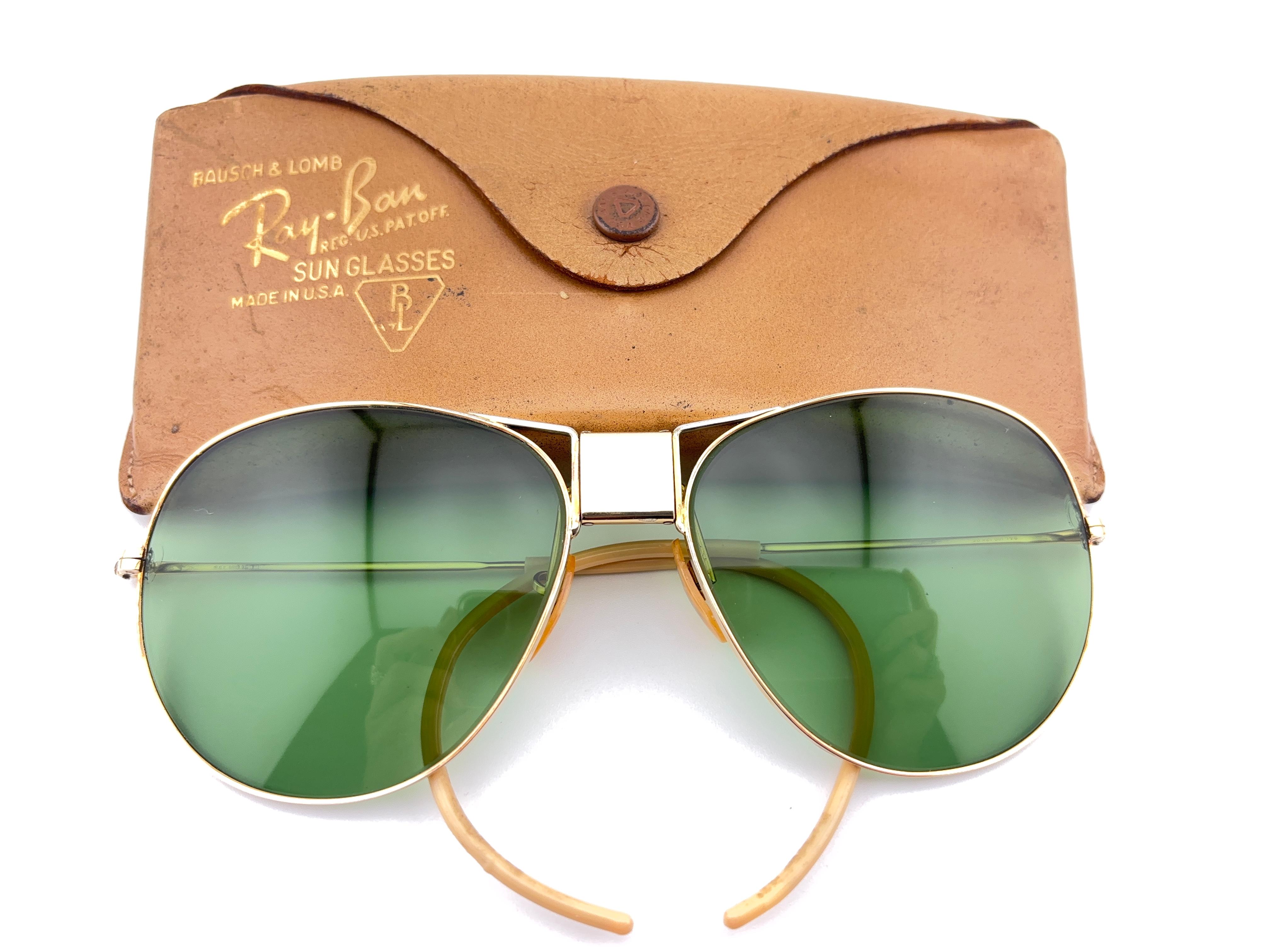 Rarissimi occhiali da sole Bausch & Lomb Ray Ban Classic con cerniera in oro degli anni '40 in vendita 3