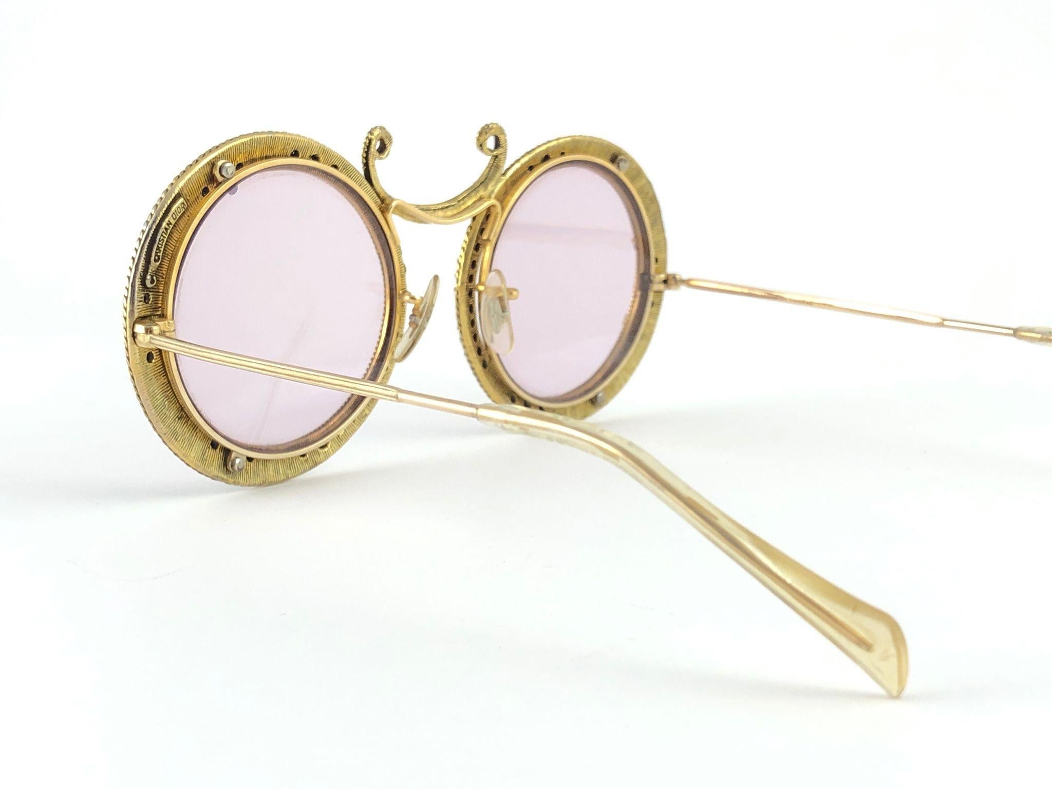 Ultra Rare 1960 Christian Dior Enamel Jewelled Black Archive Dior Sunglasses In Excellent Condition For Sale In Baleares, Baleares