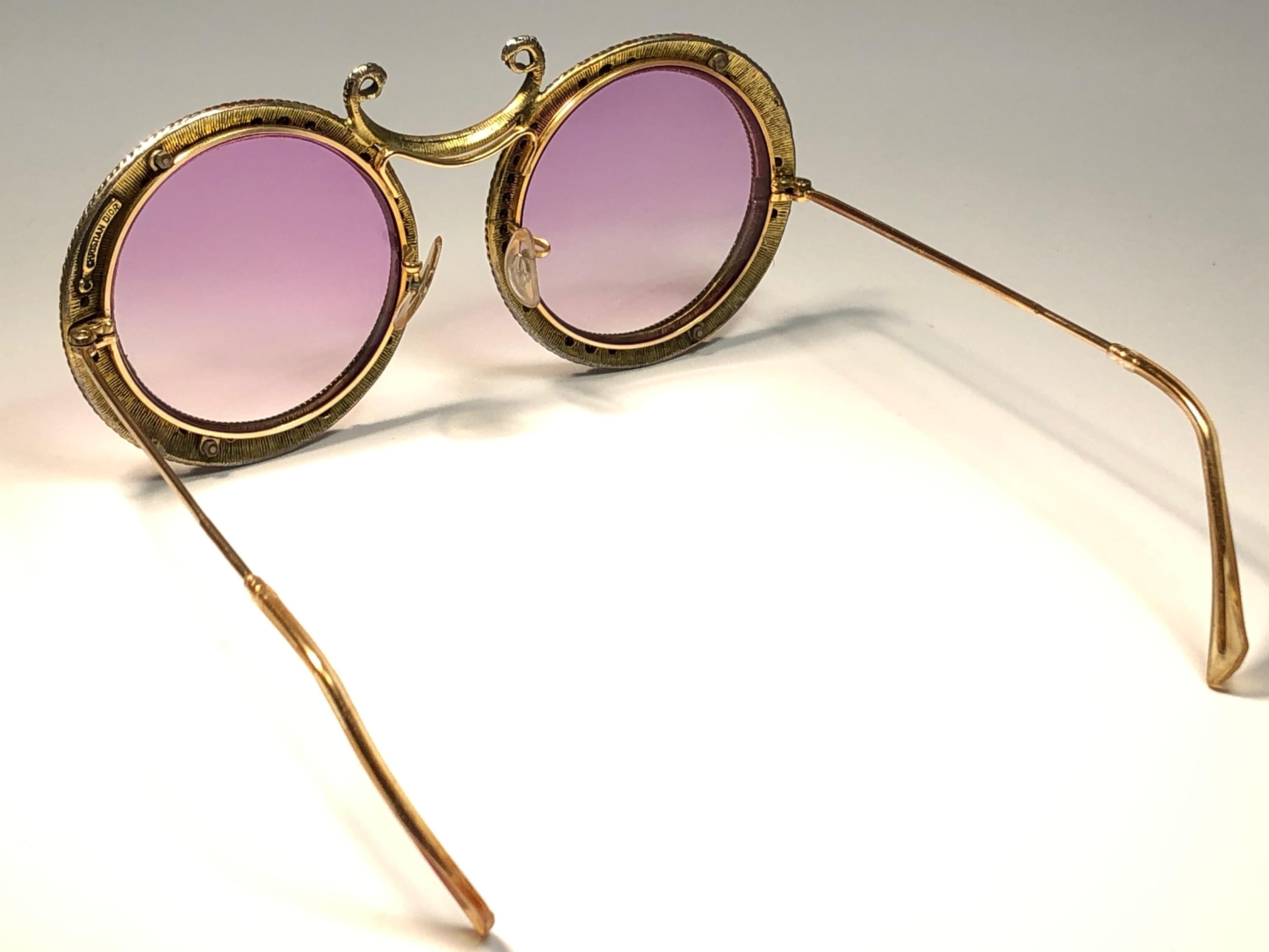 Ultra Rare 1960 Christian Dior Enamel Jewelled Rose Archive Dior Sunglasses In Excellent Condition In Baleares, Baleares