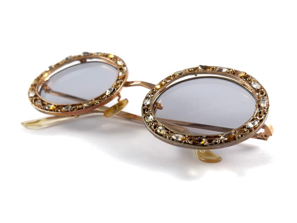 Ultra Rare 1960 Tura Jewelled  Accented Frame Archive Dior Sunglasses In Good Condition For Sale In Baleares, Baleares