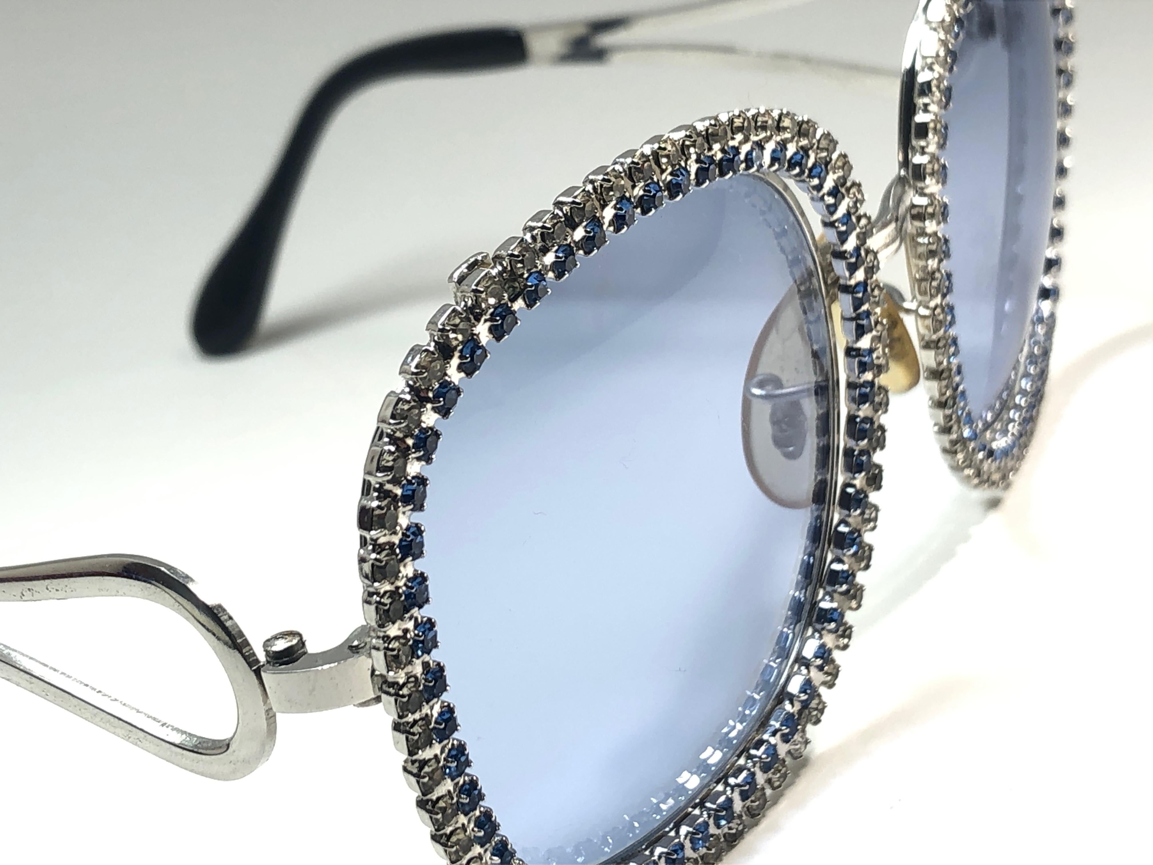 Ultra Rare 1970's Tura Bejewel Oversized Blue Light Lenses Sunglasses en vente 1
