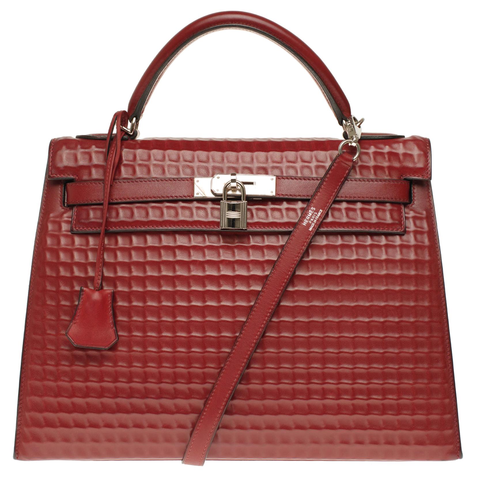 ULTRA RARE-COLLECTIBLE-Hermès Kelly 32 Waffle with strap in rouge H Barenia, PHW