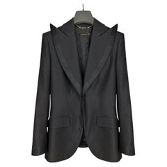 Ultra Raro F/W 2001 Alexander McQueen solapa blazer pasarela Qué alegría