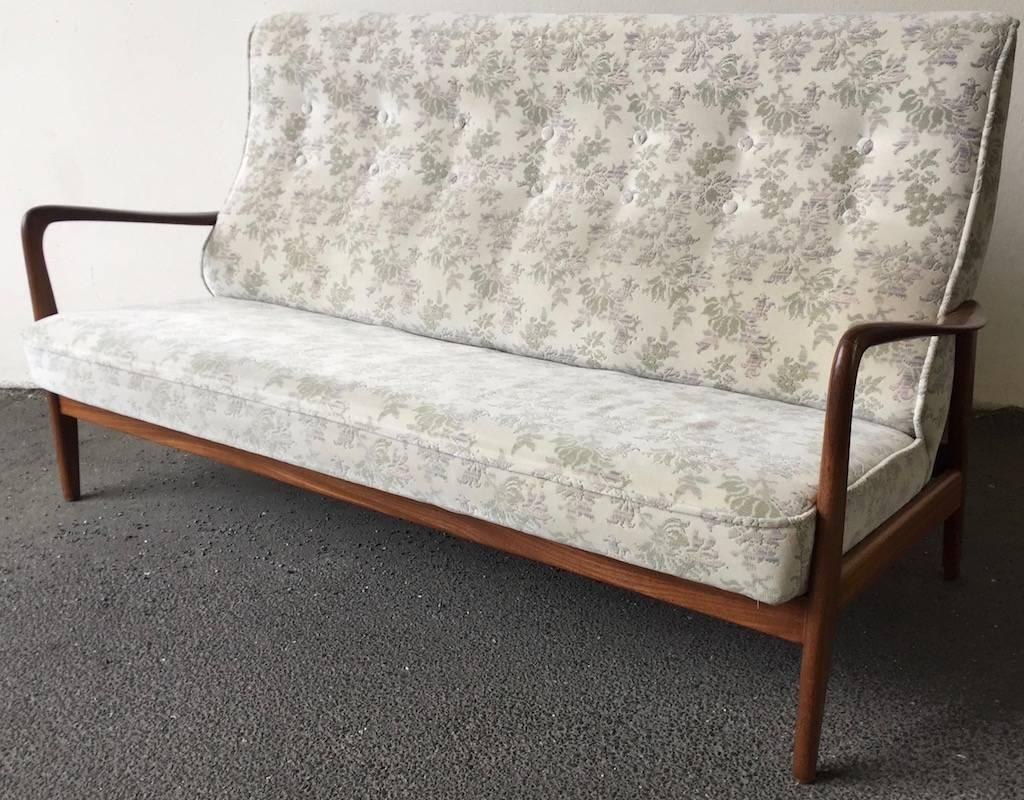 Wood Ultra Rare Gio Ponti Sofa For Sale