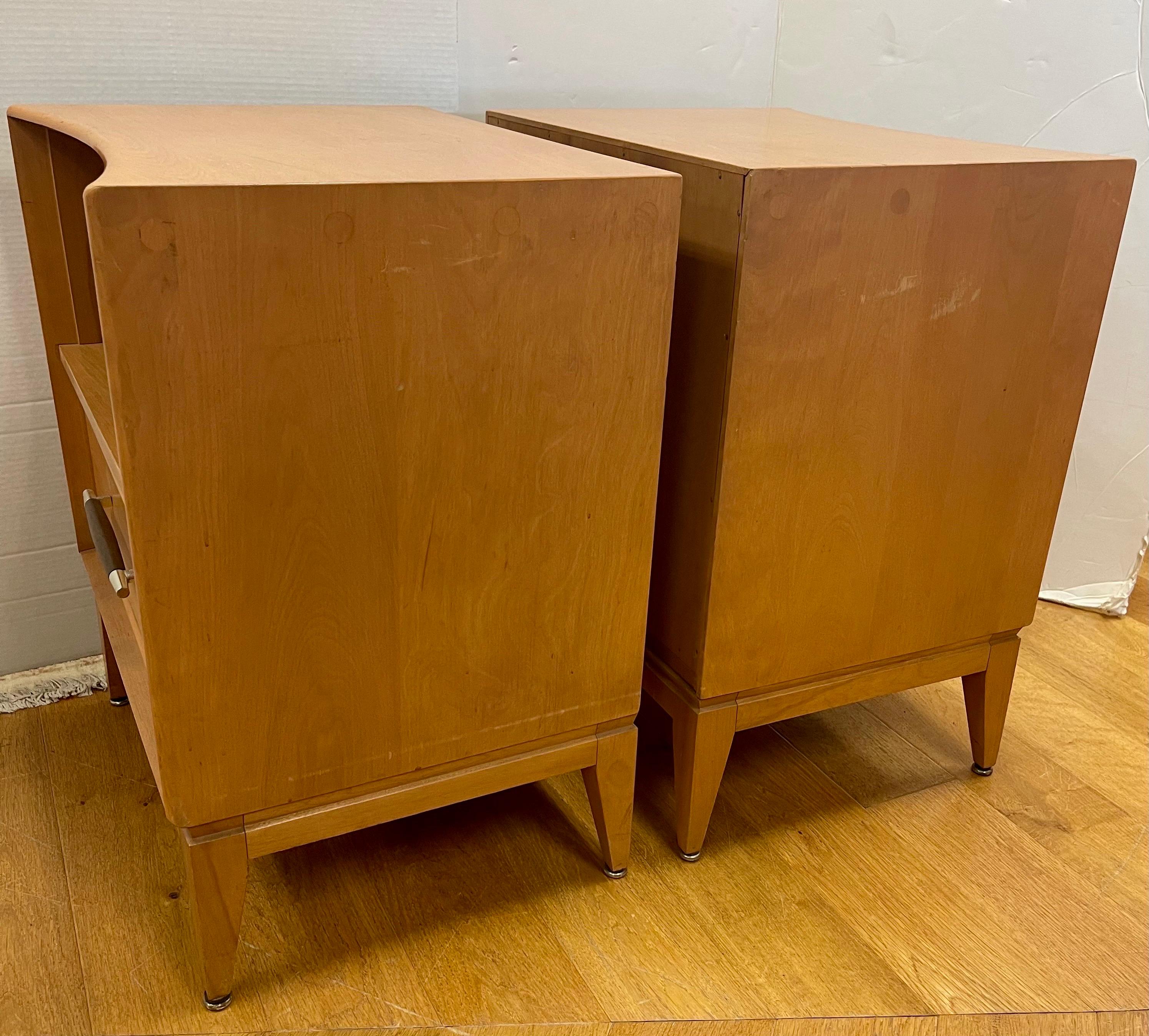 Mid-20th Century Ultra Rare Heywood Wakefield Pair of Nightstands circa 1955 Mid-Century Modern