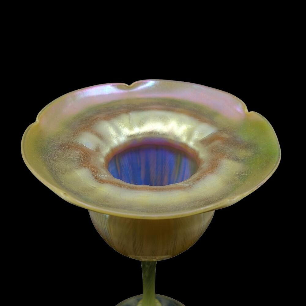 ULTRA RARE LC Tiffany Opal Pulled Feather Floriform Favrile Art Glass Vase 1896 8