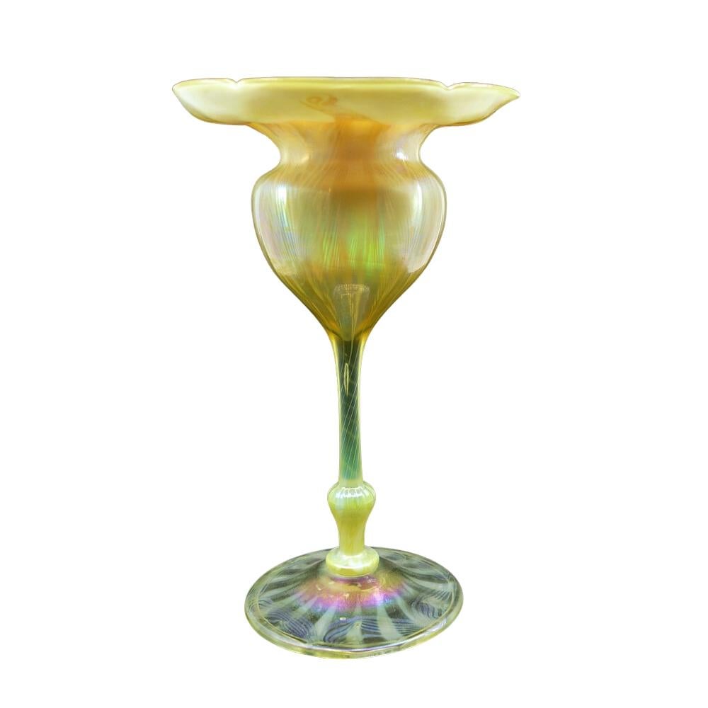 Offering this EXTREMELY RARE and beautiful, decorated Louis Comfort Tiffany favrile art glass floriform vase with opalescent 