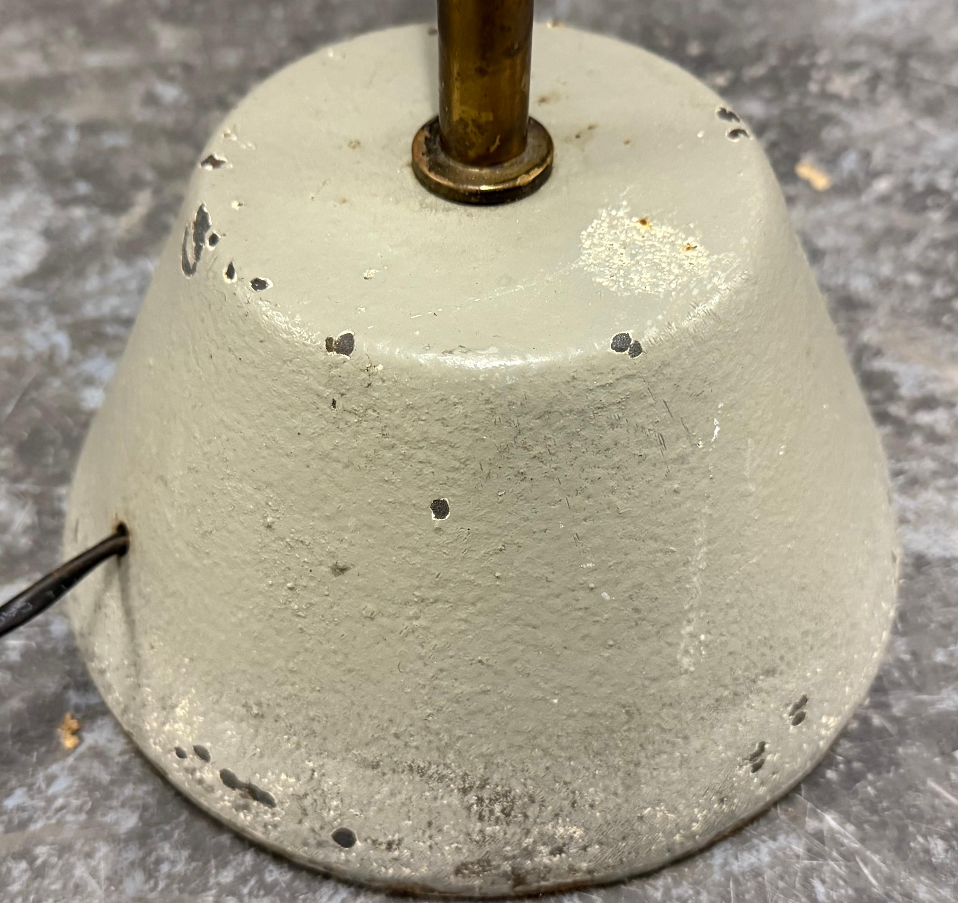 Mid-Century Modern ultra rare no.1056 floor lamp by gino sarfatti for arteluce For Sale