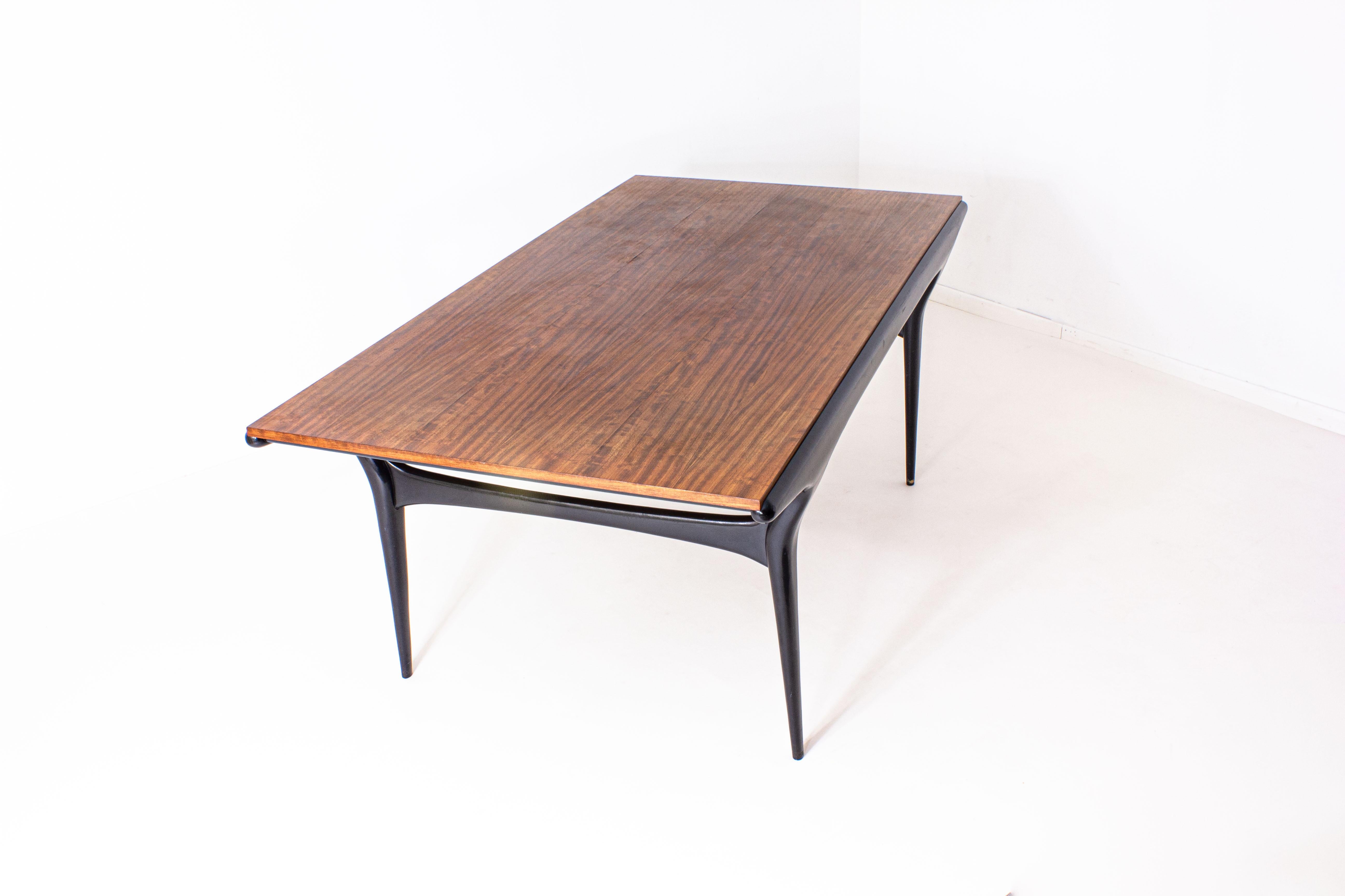 Ultra Rare T4 Dining Table by Alfred Hendrickx, 1959 For Sale 11