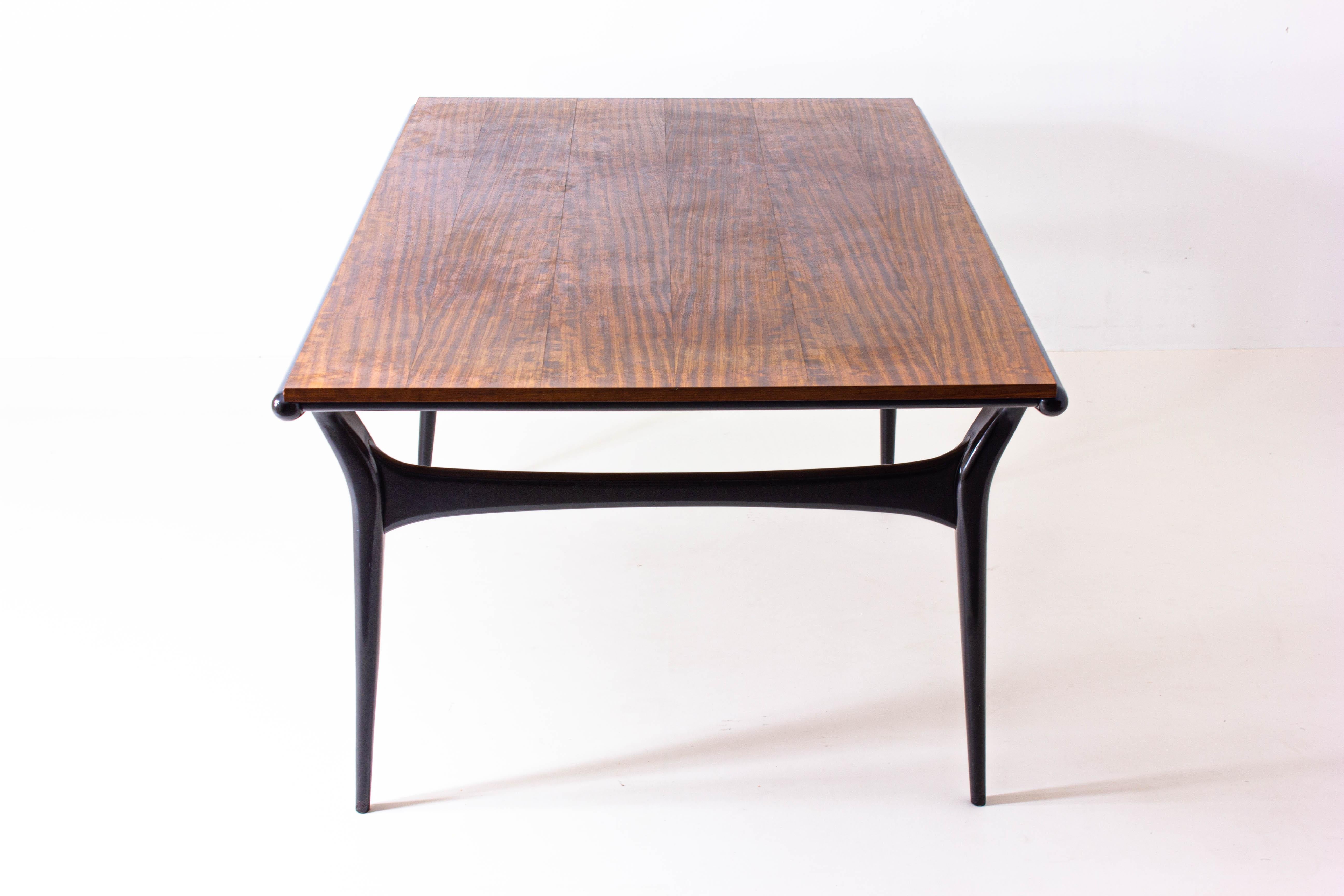 Ultra Rare T4 Dining Table by Alfred Hendrickx, 1959 In Good Condition For Sale In Antwerpen, VAN