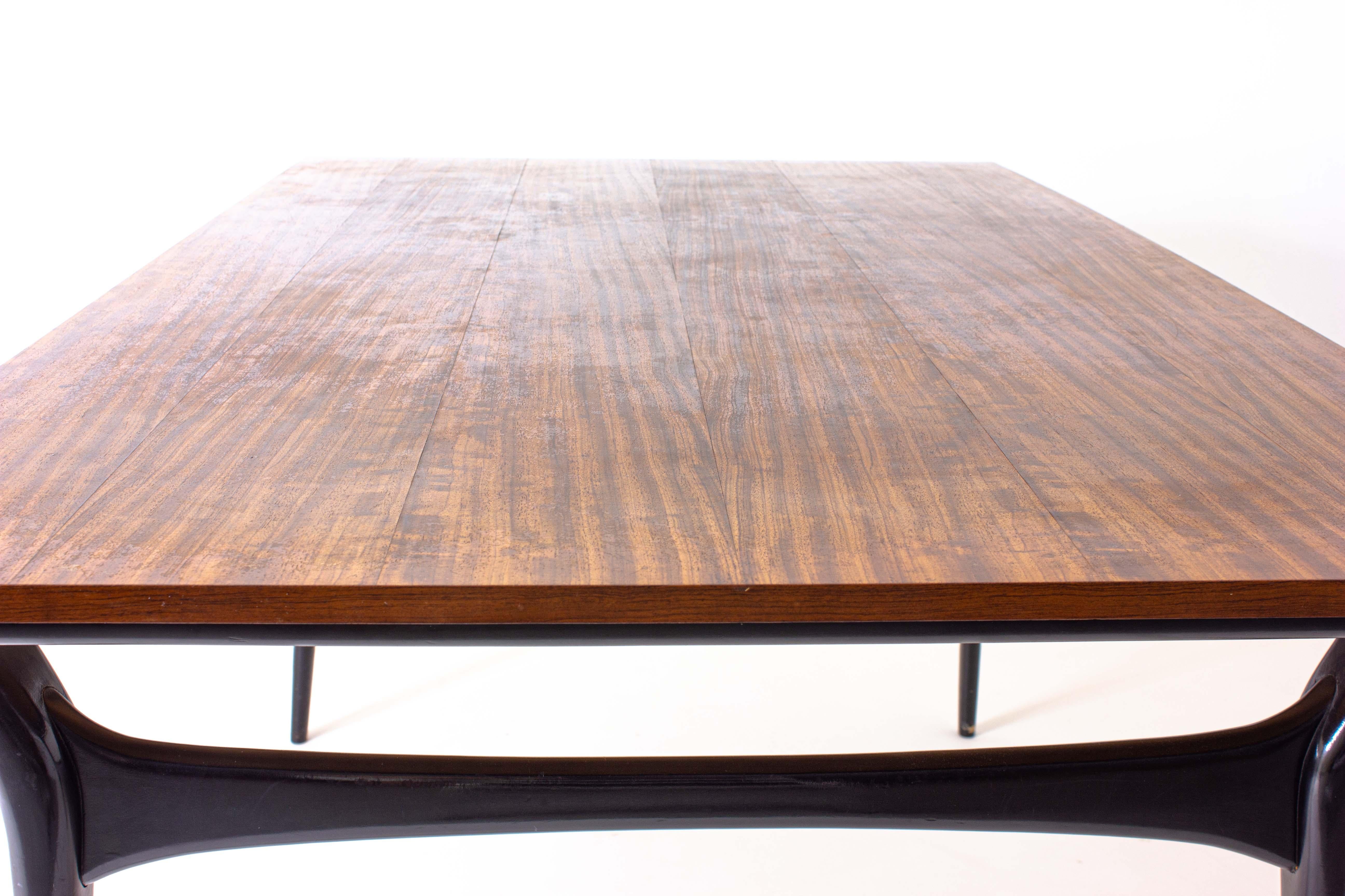 Ultra Rare T4 Dining Table by Alfred Hendrickx, 1959 For Sale 3