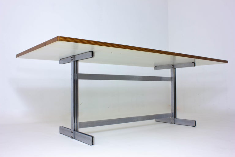 Ultra Rare White Jules Wabbes Dining Table for Mobilie Universel, 1959 In Good Condition For Sale In Antwerpen, VAN