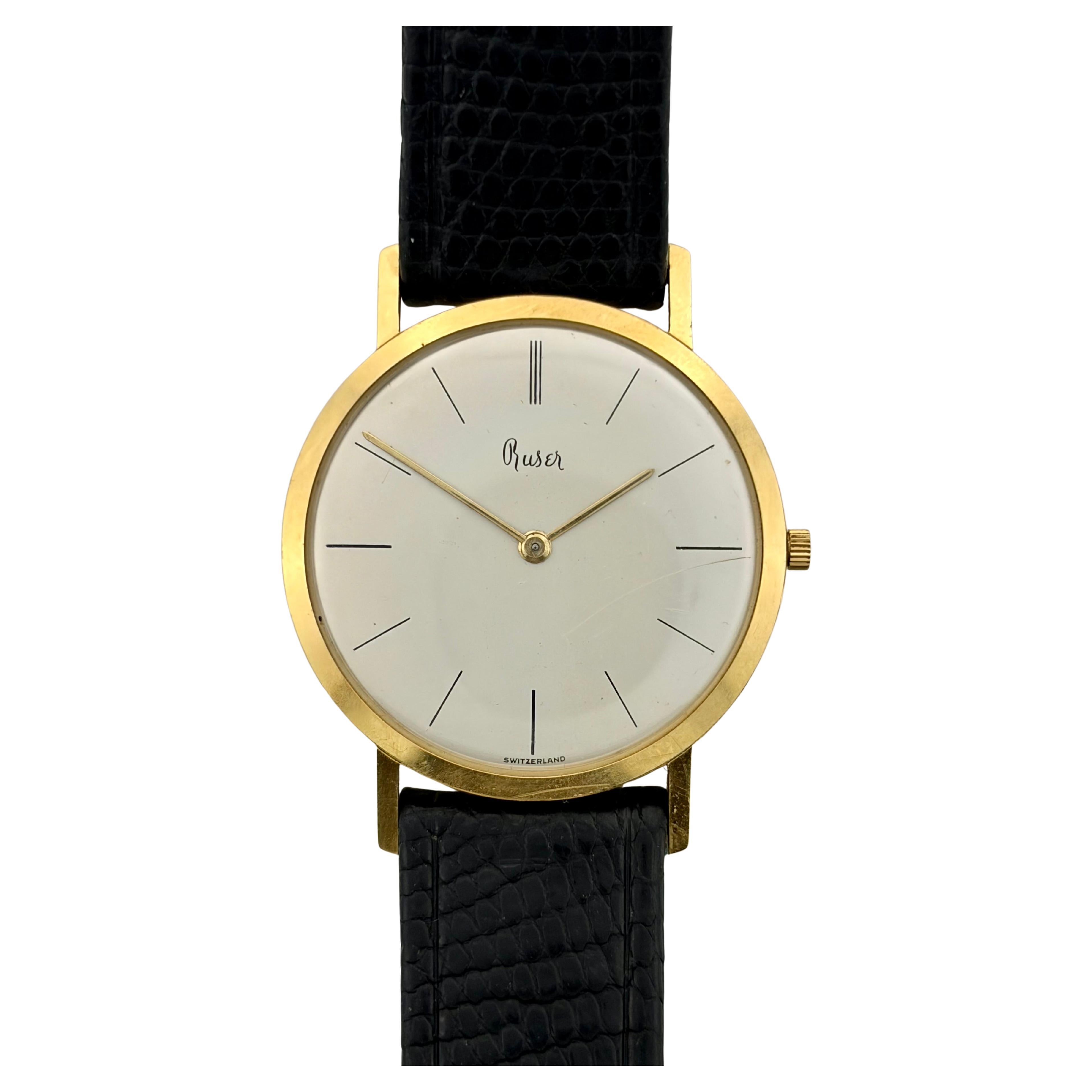 Montre habillée ultra-mince 18k "Ruser of Beverly Hills" circa 1950-60's en vente