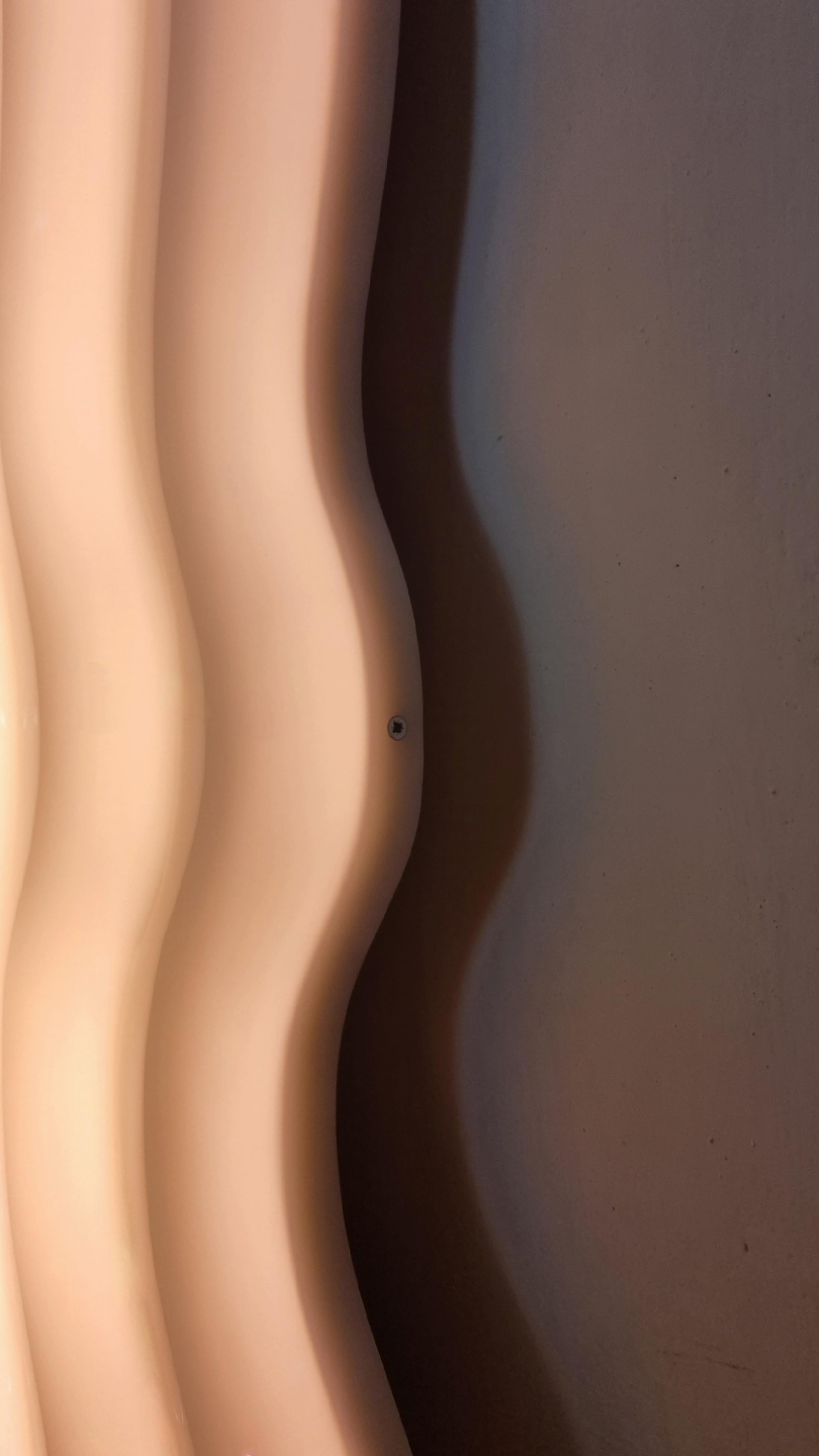 Espejo iluminado Ultrafragola diseñado por Ettore Sottsass para Poltronova, años 80 en venta 2