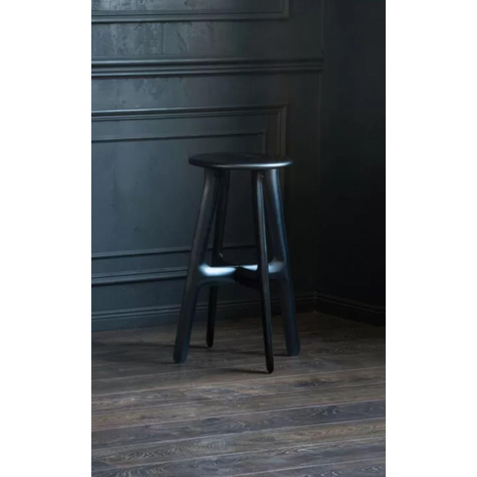 Ultraleggera Anodic Black Bar Stool by Zieta
Dimensions: Ø 34 x H 68 cm.
Materials: Aluminum.
Finish: Anodic black.

Inspired by the features of the Ultraleggera chair, we expanded its concept with new objects. Please welcome the family driven by