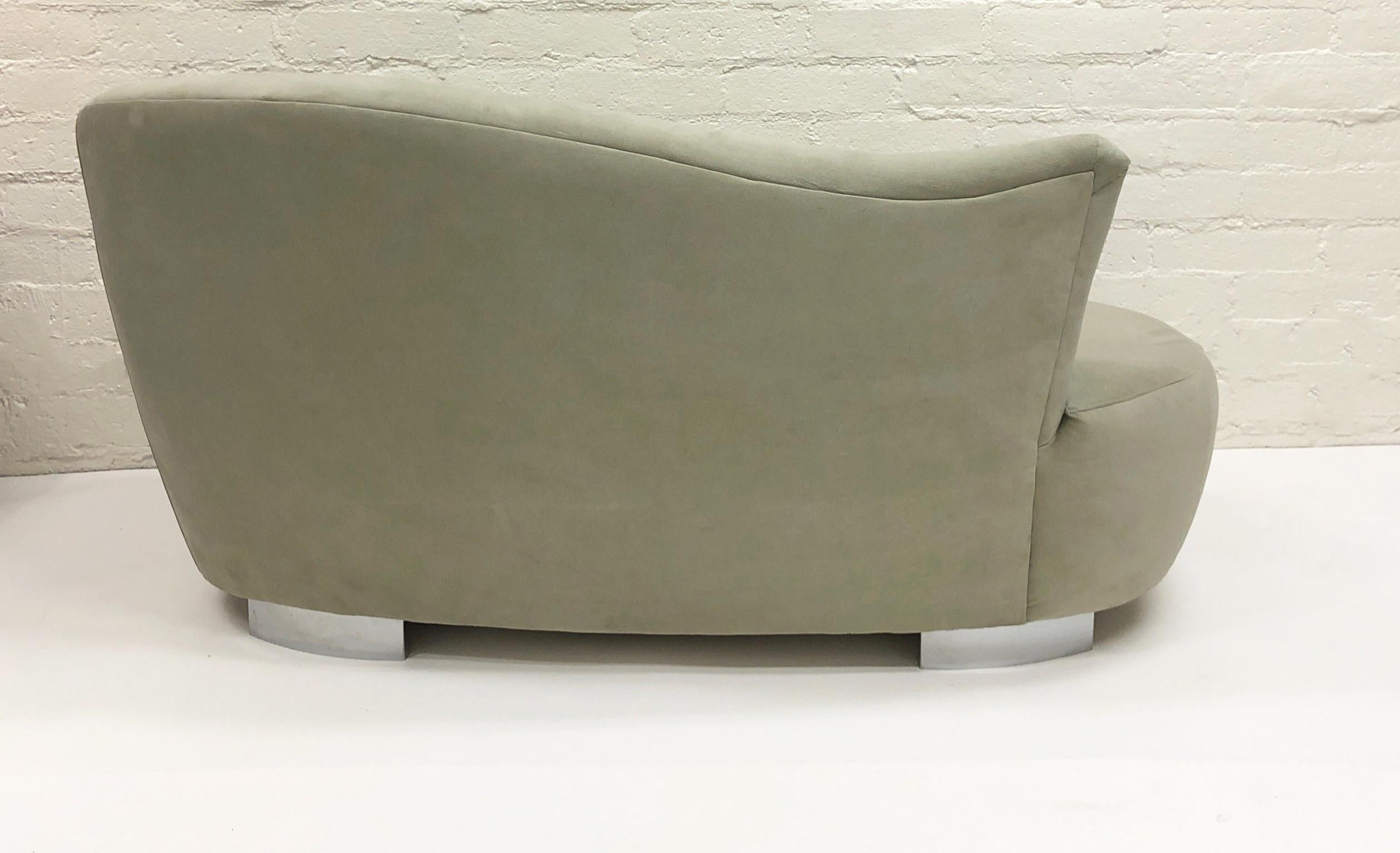 Ultrasuede Cloud Chaise Sofa aus Ultraleder von Vladimir Kagan für Weiman (amerikanisch) im Angebot