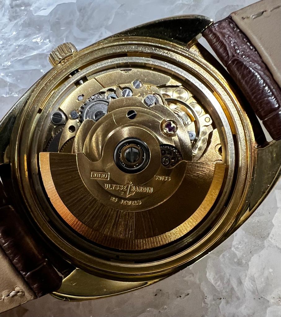 Ulysse Nardin 18K Gelbgold High Beat Chronometer mit Datum im Angebot 1