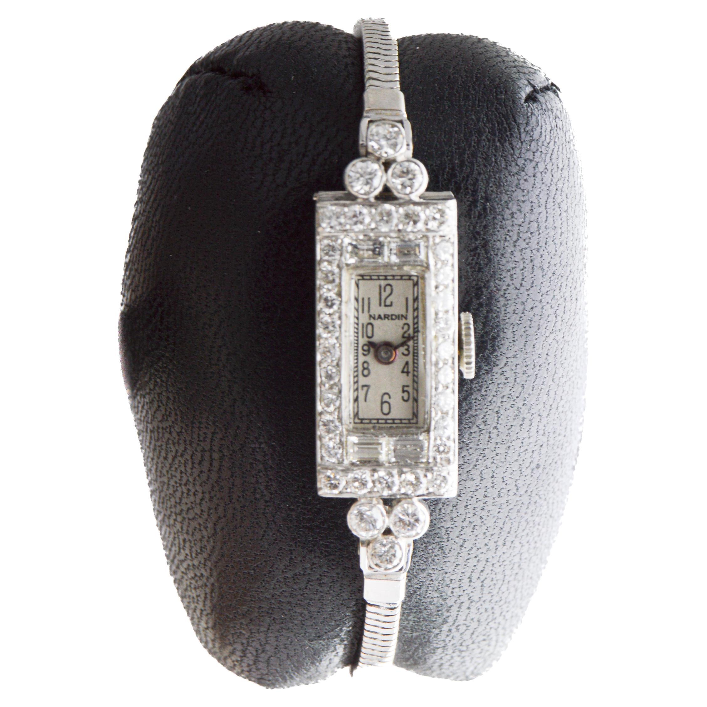 Ulysse Nardin Platinum and Diamond Art Deco Ladies Watch circa 1940
s en venta