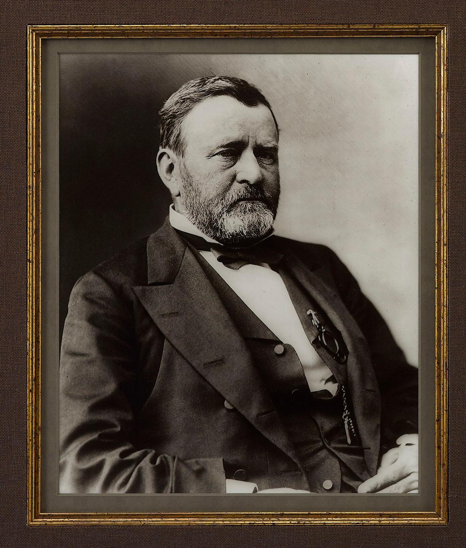 Signierter Präsidentschaftsstuhl von Ulysses S. Grant, datiert 28. Februar 1871 (Spätes 19. Jahrhundert) im Angebot