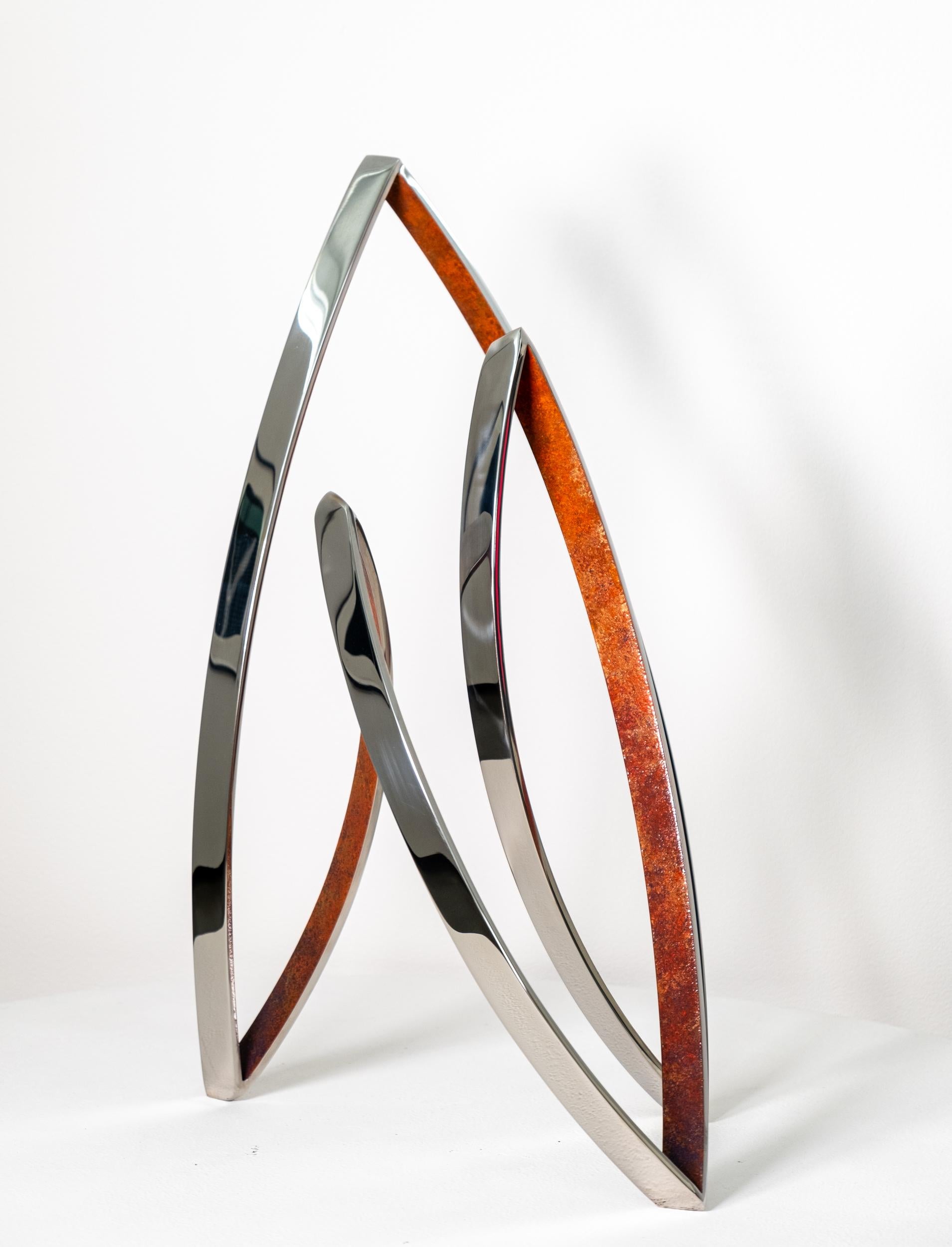Bonfire Minor 5/30 - scultura contemporanea, astratta, lucida, in acciaio inossidabile - Sculpture di Ulysses Veloso
