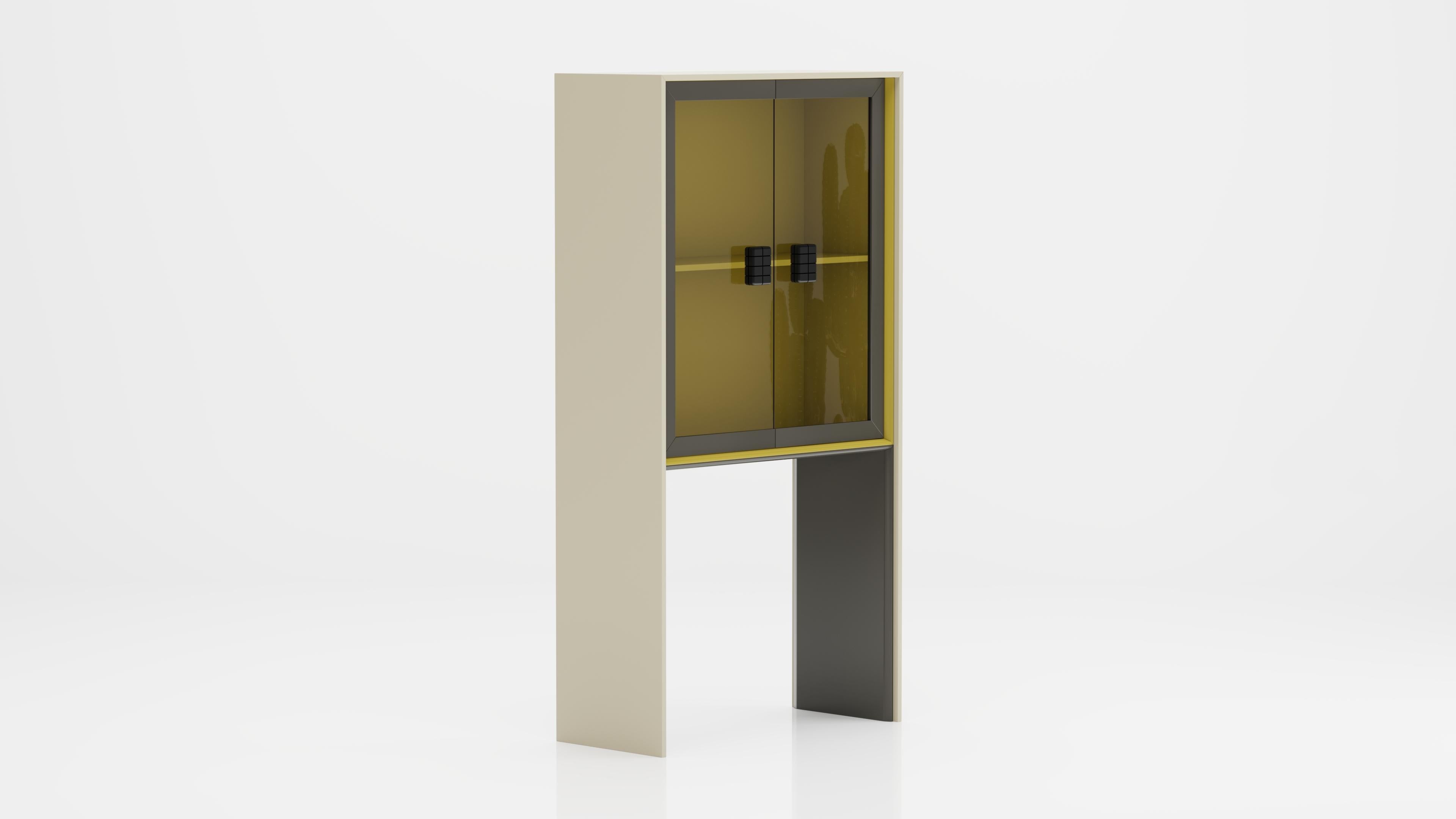 The Uma cabinet is not only a versatile product that can be utilized in different spaces and functions but also an effective one due to its spacious storage feature. When the 