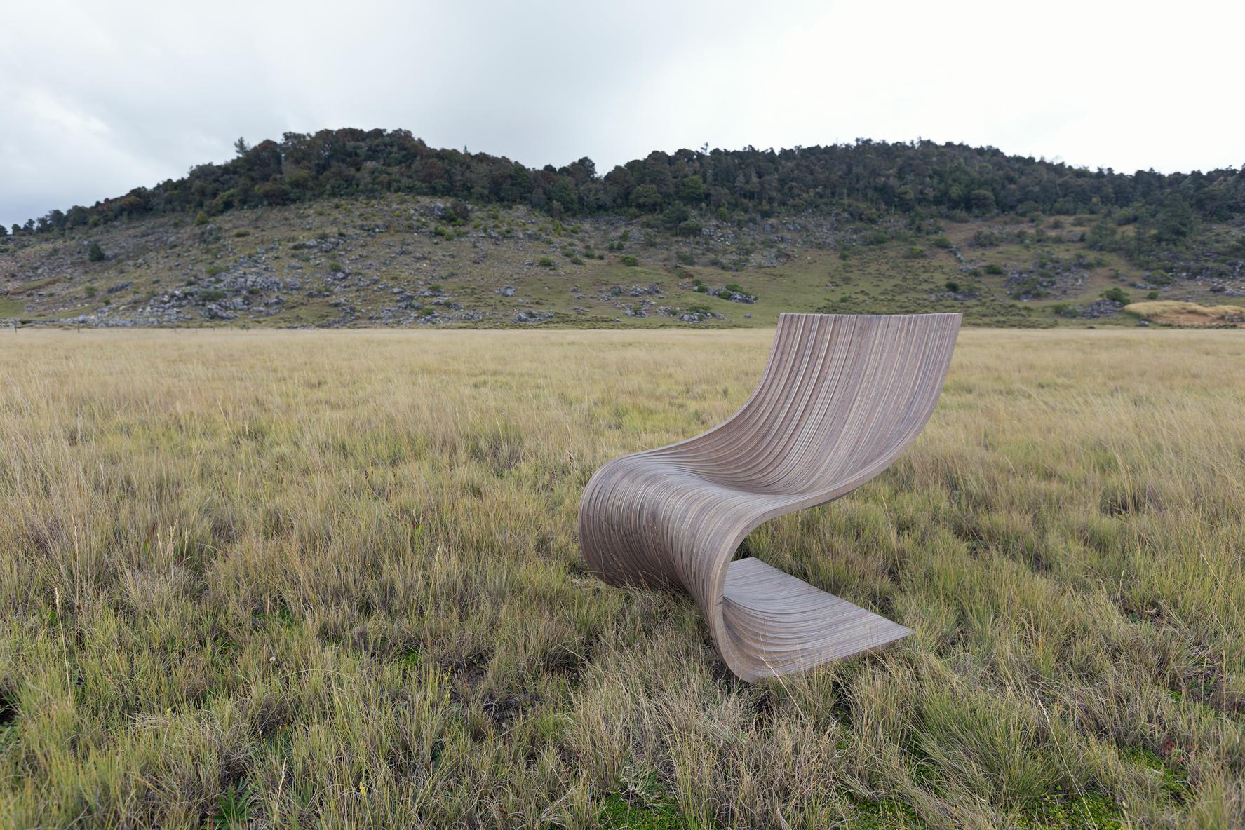 Laminated Uma Chair by Piegatto, a Sculptural Contemporary Chair For Sale