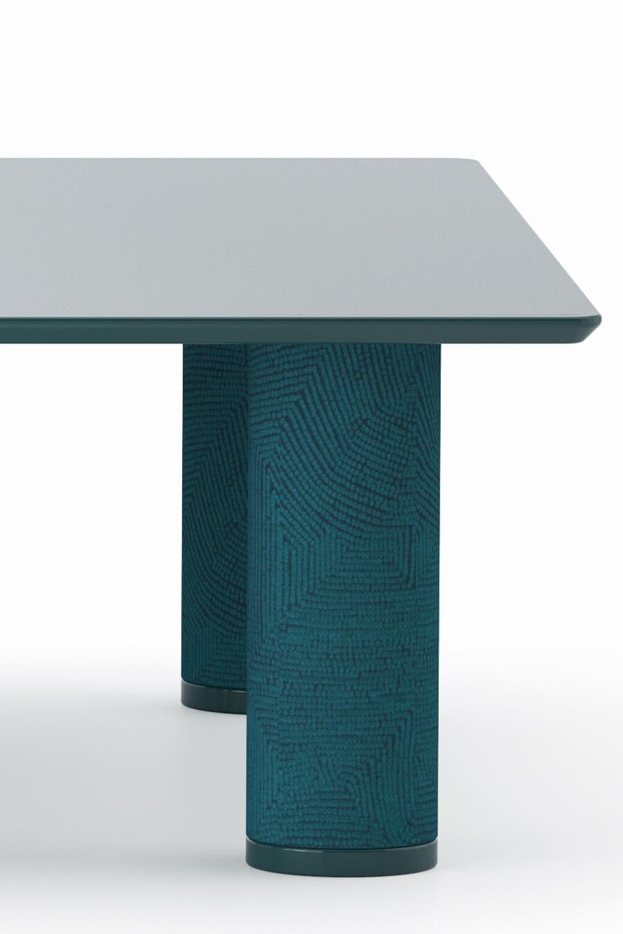 Postmoderne Table basse rectangulaire Uma par Purho en vente