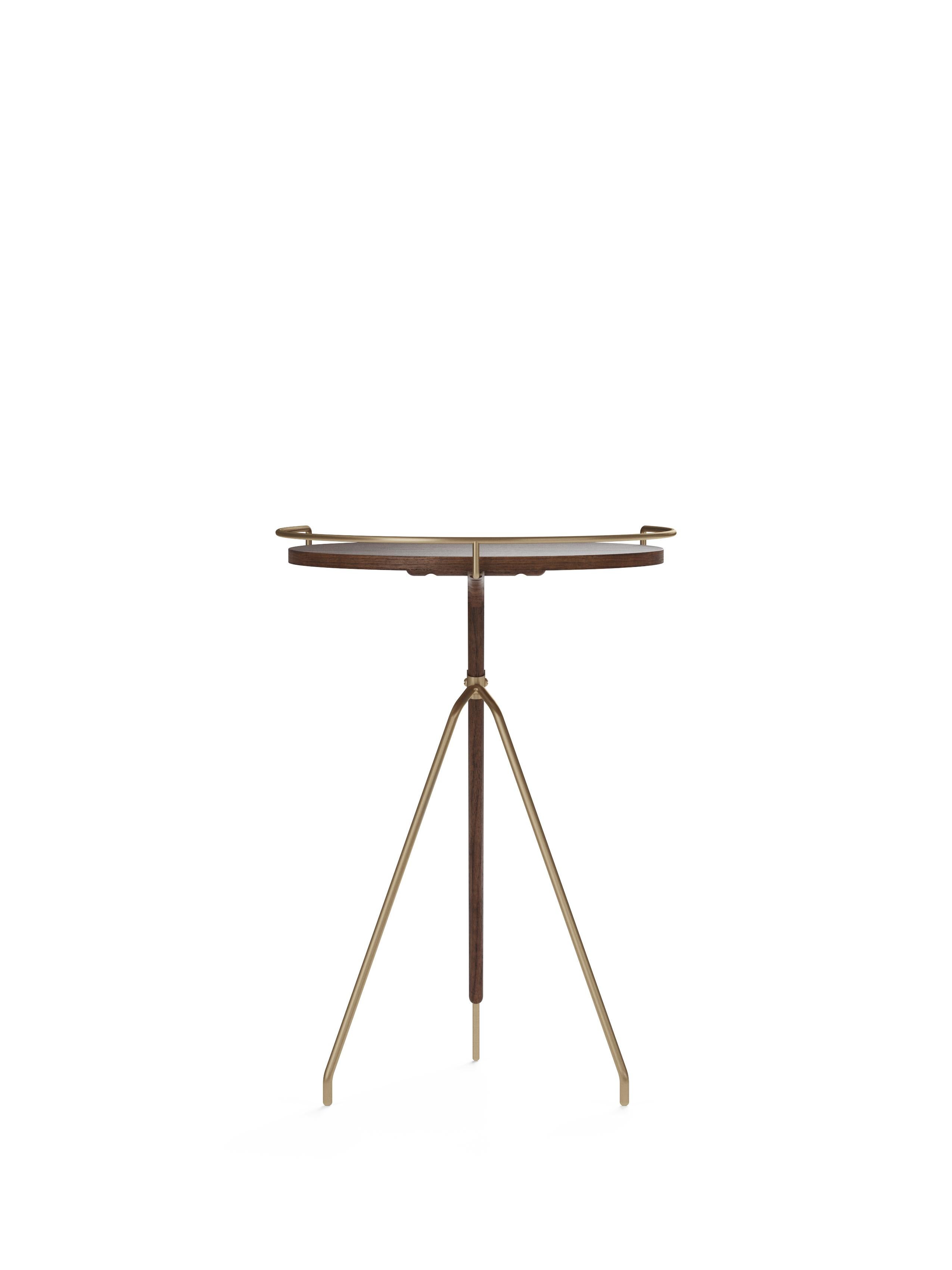 Table d'appoint Umanoff, H60 - Noyer massif / Laiton - par Arthur Umanoff pour Audo Neuf - En vente à Dubai, AE