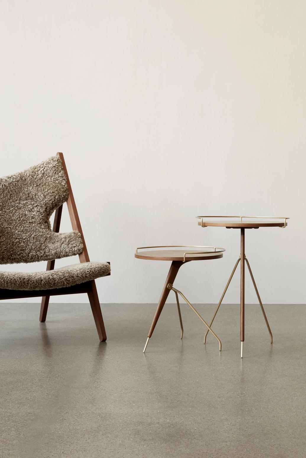 Table d'appoint Umanoff, H60 - Noyer massif / Laiton - par Arthur Umanoff pour Audo en vente 1