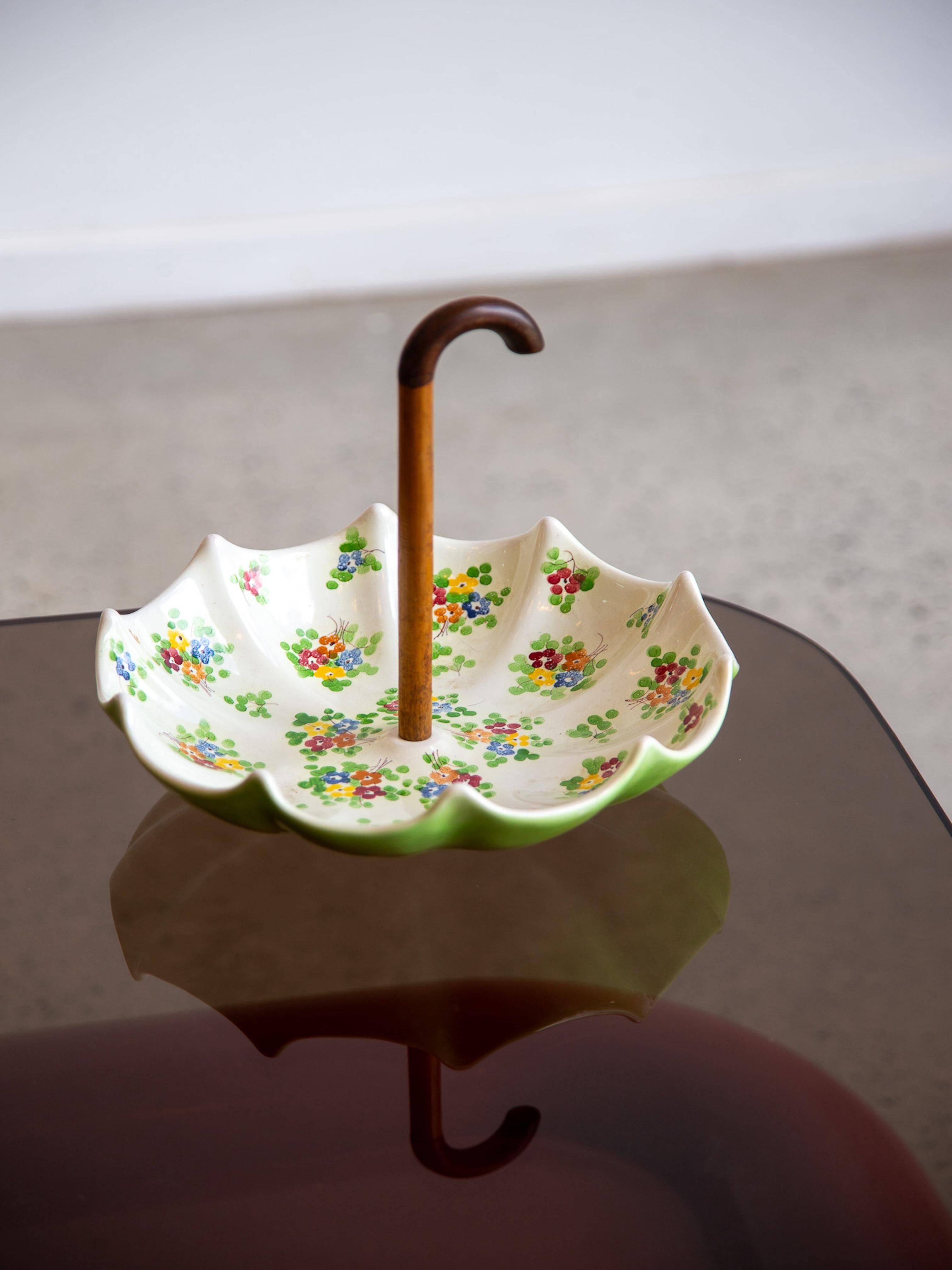 Fatto a mano Piatto per ombrelli in ceramica dipinto a mano Umbertide in vendita