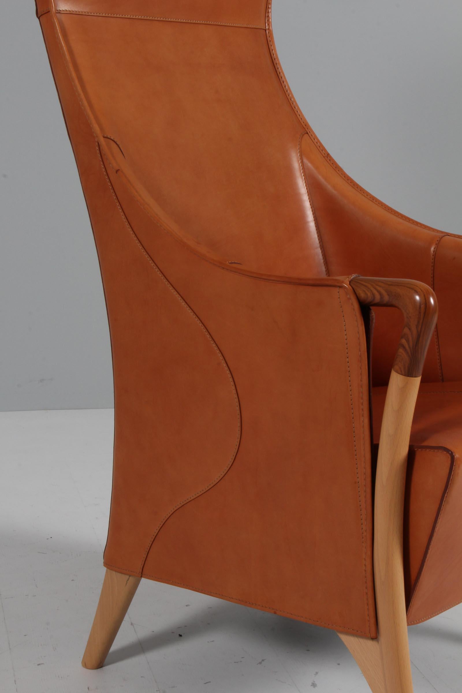 Leather Umberto Asnago for Giorgetti lounge chair in saddle leather For Sale