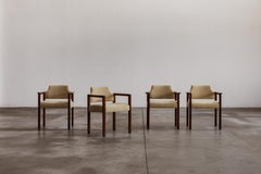 Sillas «Jollina» de Umberto Brandigi para Poltronova, terciopelo color mantequilla, década de 1960, juego de 4
