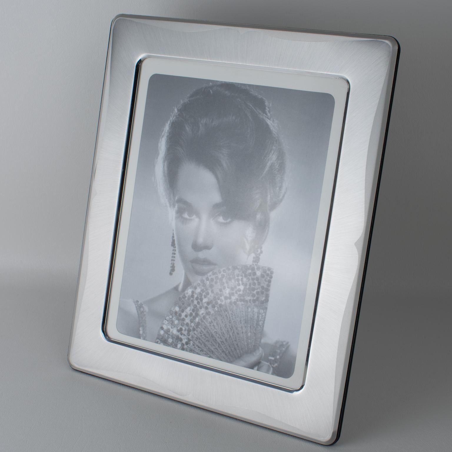 Fin du 20e siècle Cadre photo en aluminium d'Umberto Mascagni, Italie, années 1970 en vente
