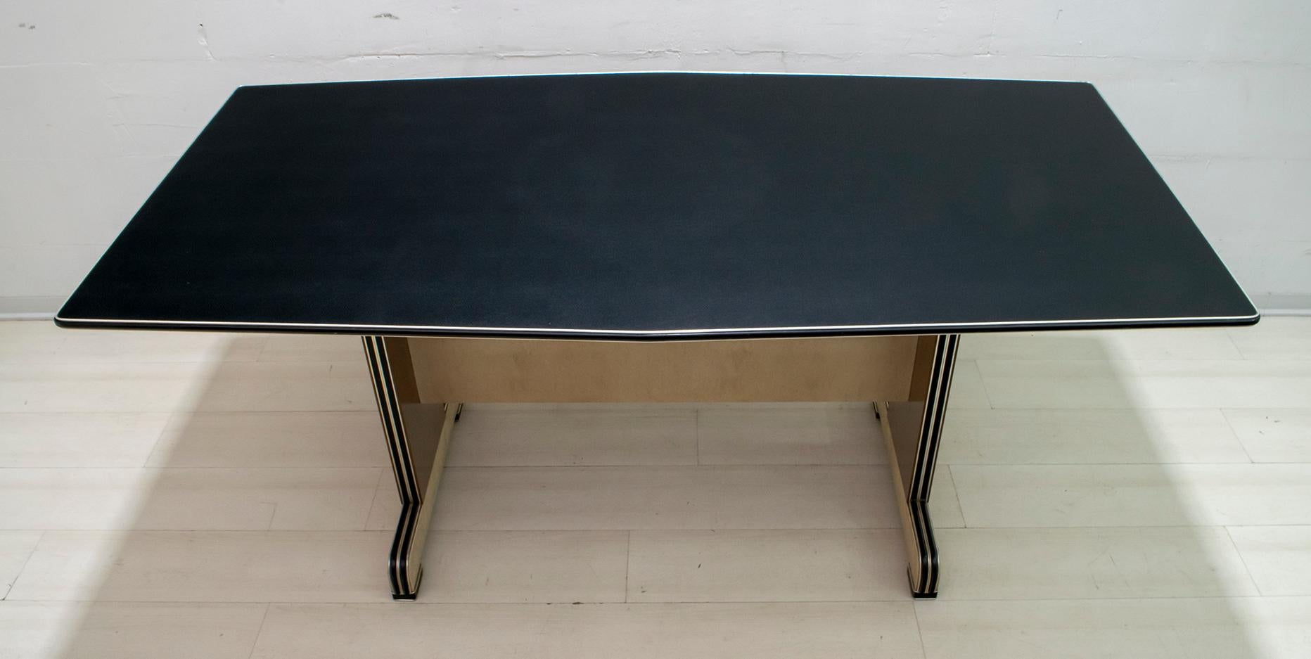 Mid-Century Modern Umberto Mascagni for Harrods London Midcentury Italian Table, 1950s