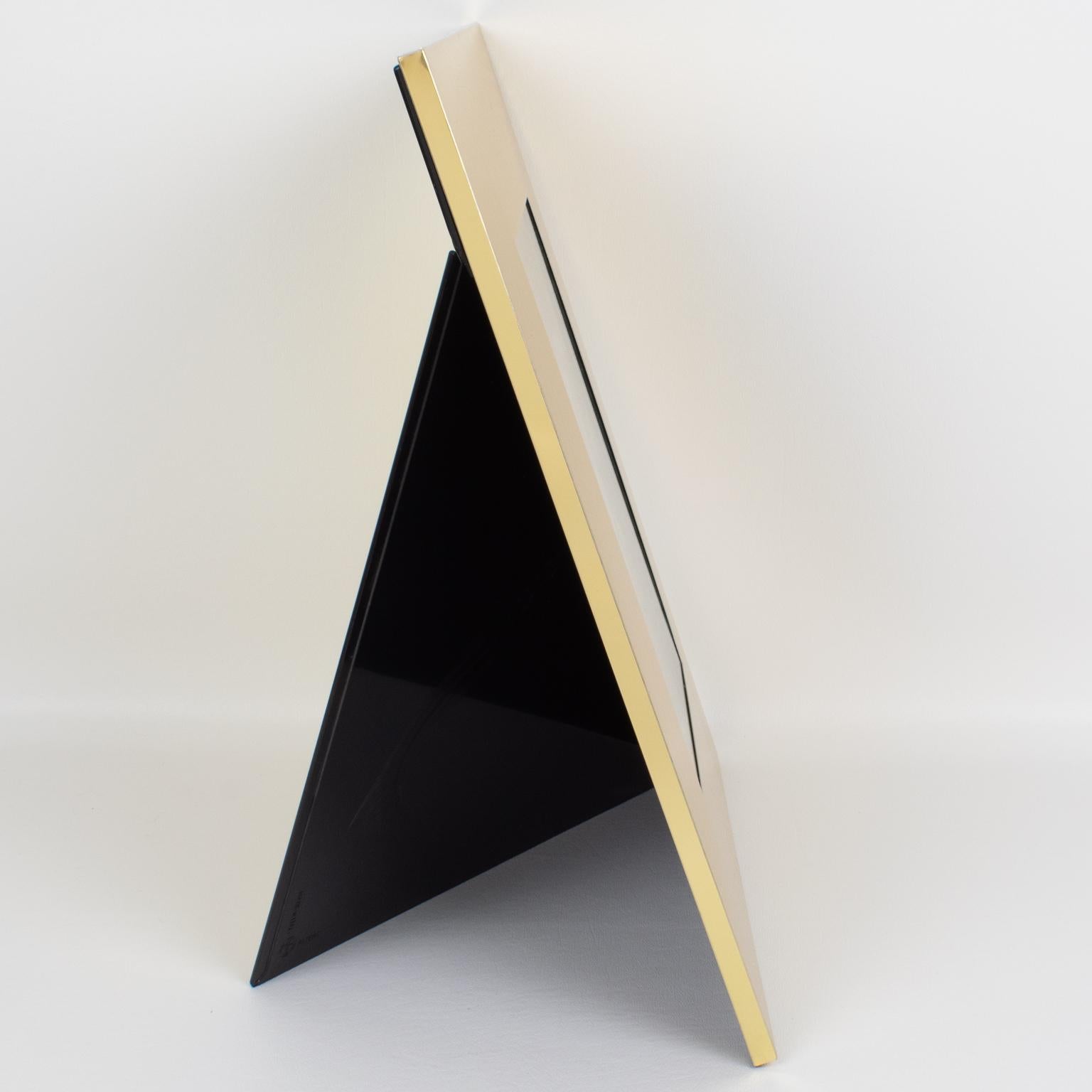 Umberto Mascagni Marco de aluminio dorado, Italia Años 70 finales del siglo XX en venta