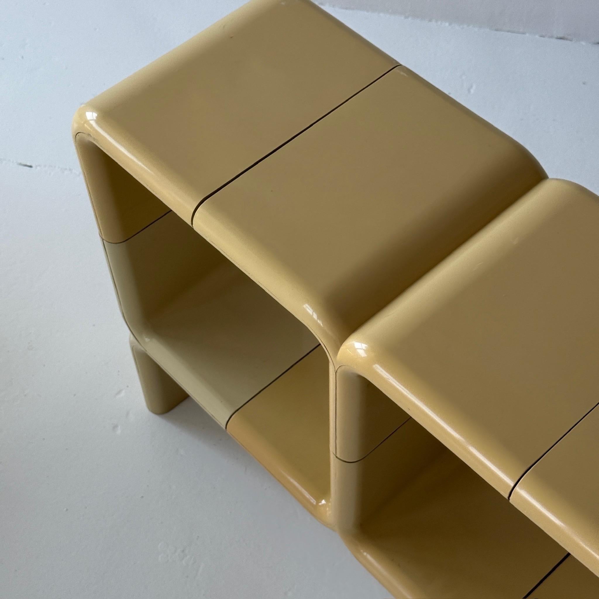 Late 20th Century Umbo Modular Shelving Unit by Kay LeRoy Ruggles for Directional For Sale