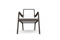 Umbra Armchair, Modern and Minimalistic Black Armchair with Upholstered Seat