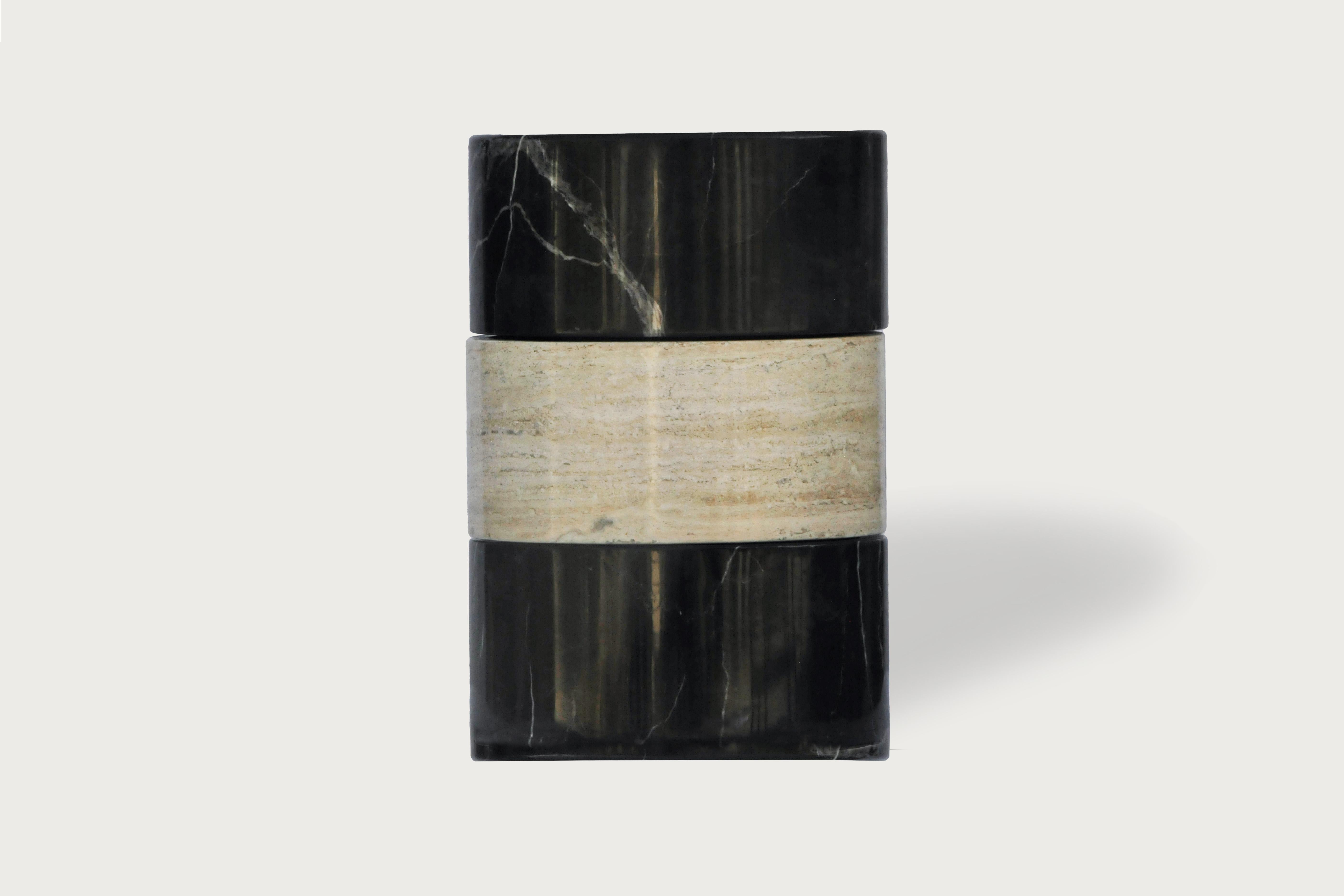 Umbral Side Table Mexicano en venta