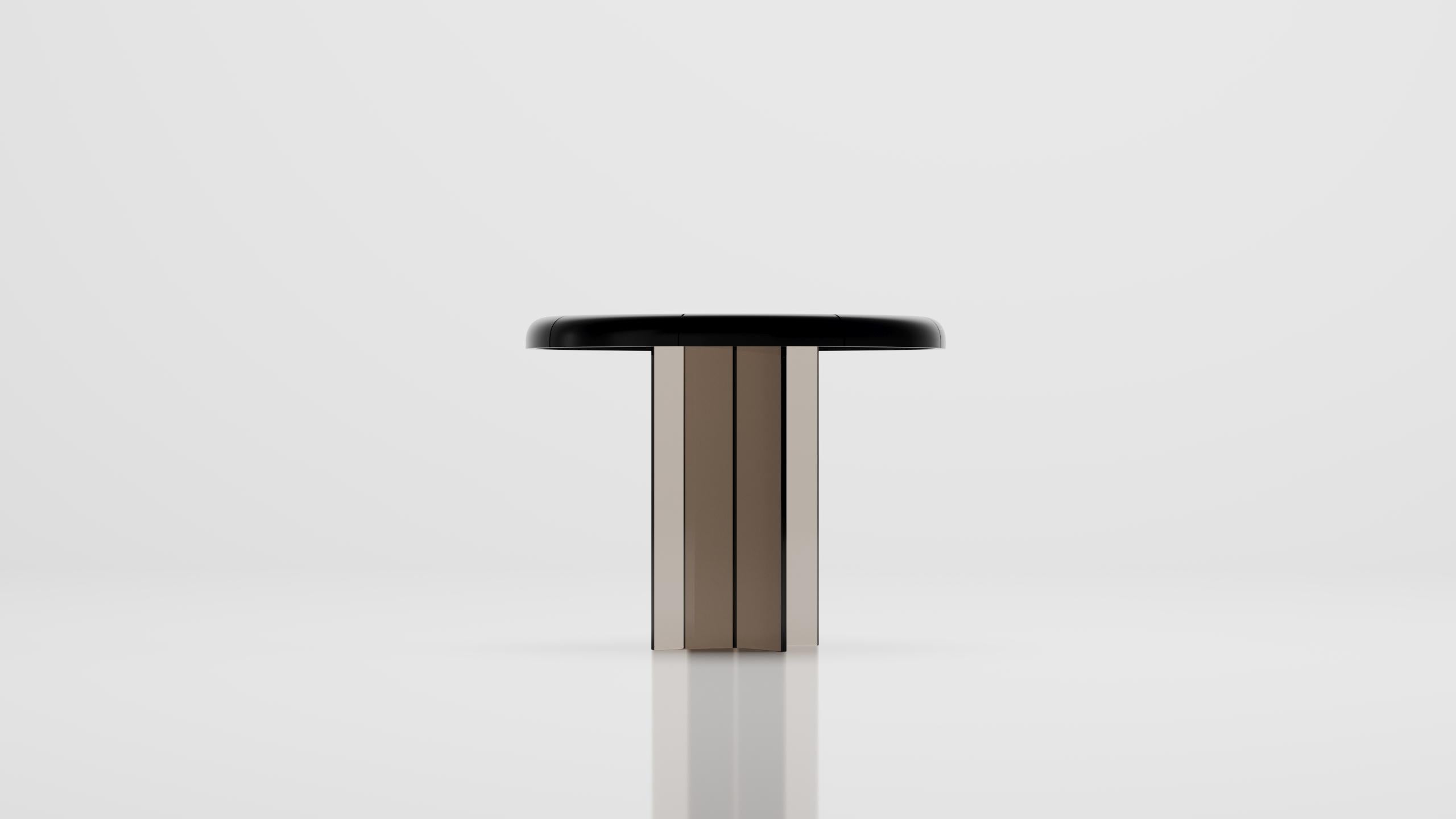 Les parapluies, dont le design évoque un effet mystico-moderne, peuvent être utilisés comme table basse, table d'appoint et table de nuit. Le parapluie, que vous pouvez personnaliser avec des options de couleur et de matériau, a gagné en profondeur