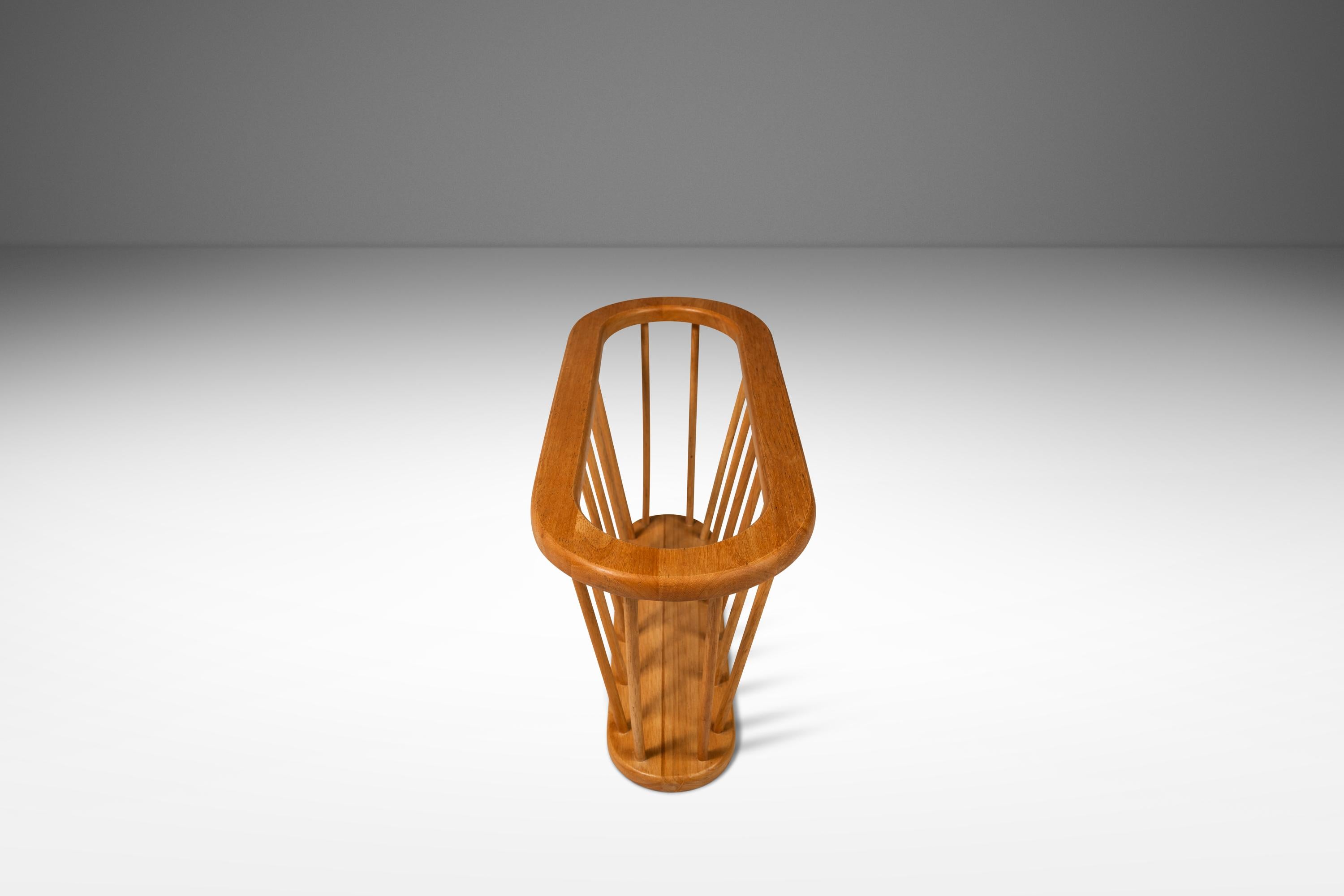 Mid-Century Modern Porte-parapluies Stand à la manière d'Arthur Umanoff, USA, c. 1970. en vente