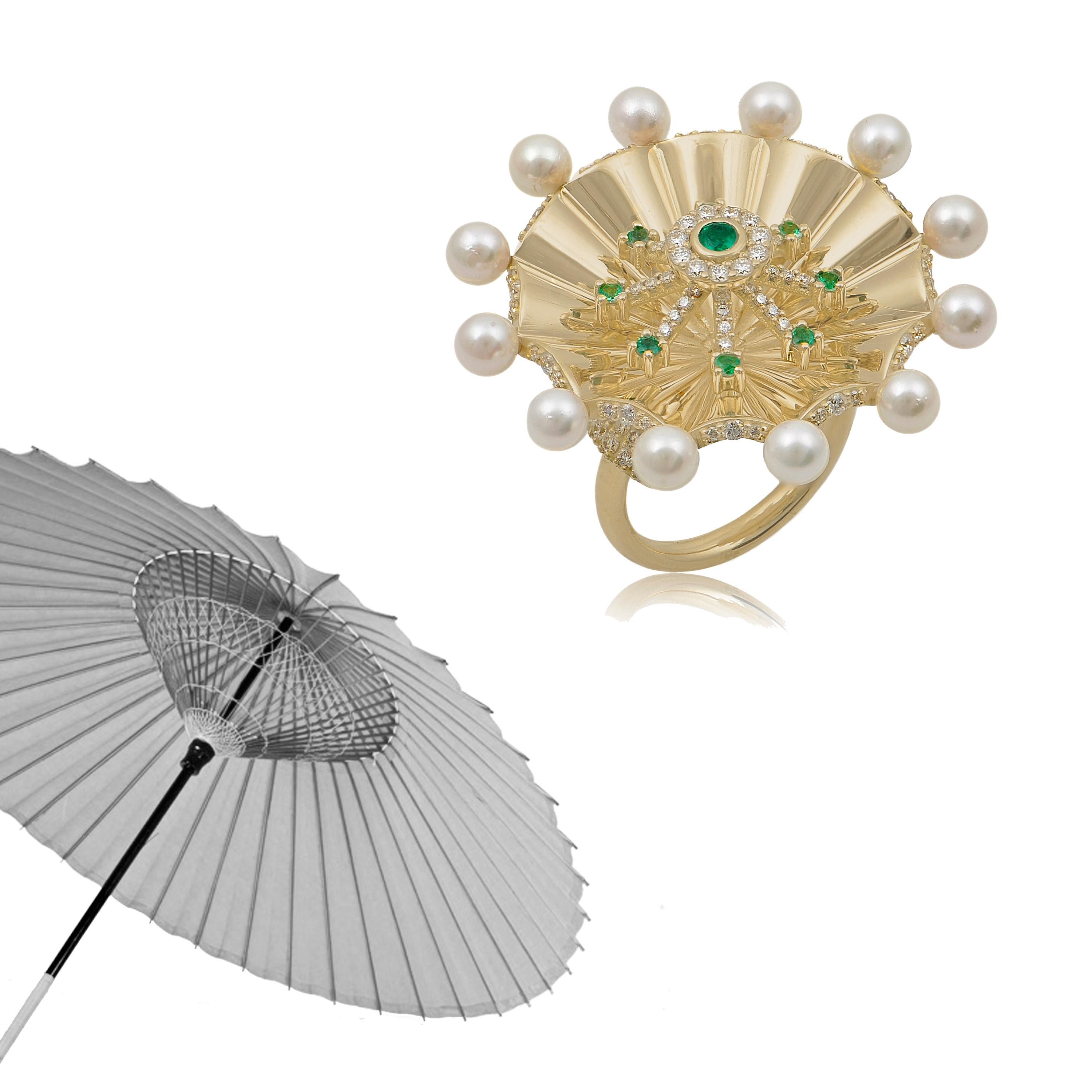 Pear Cut Umbrella Ring in 18 Karat Gold with Diamonds, Emeralds And Pearls