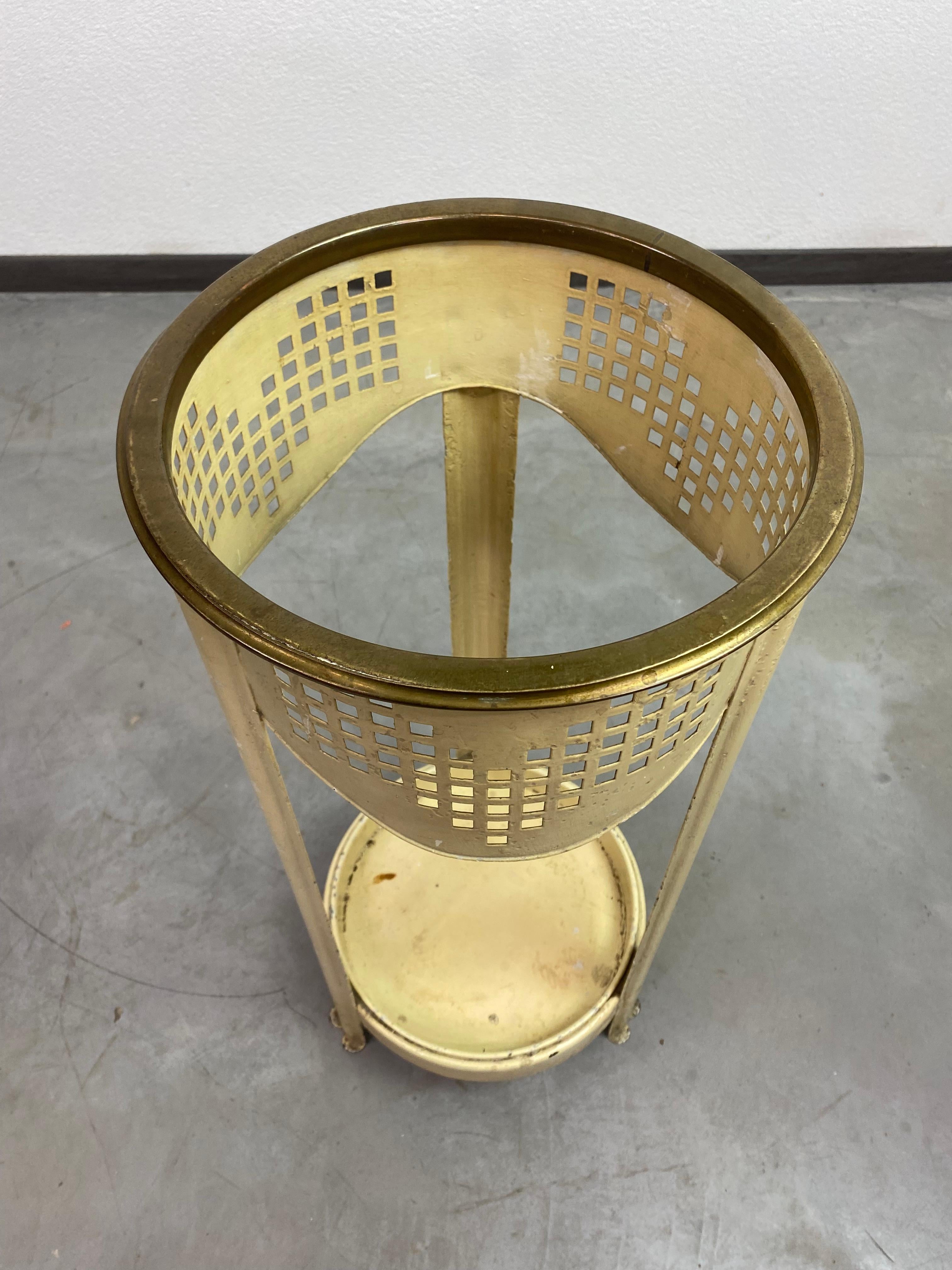 Metal Umbrella stand attributed to Josef Hoffmann - Kolo Moser For Sale