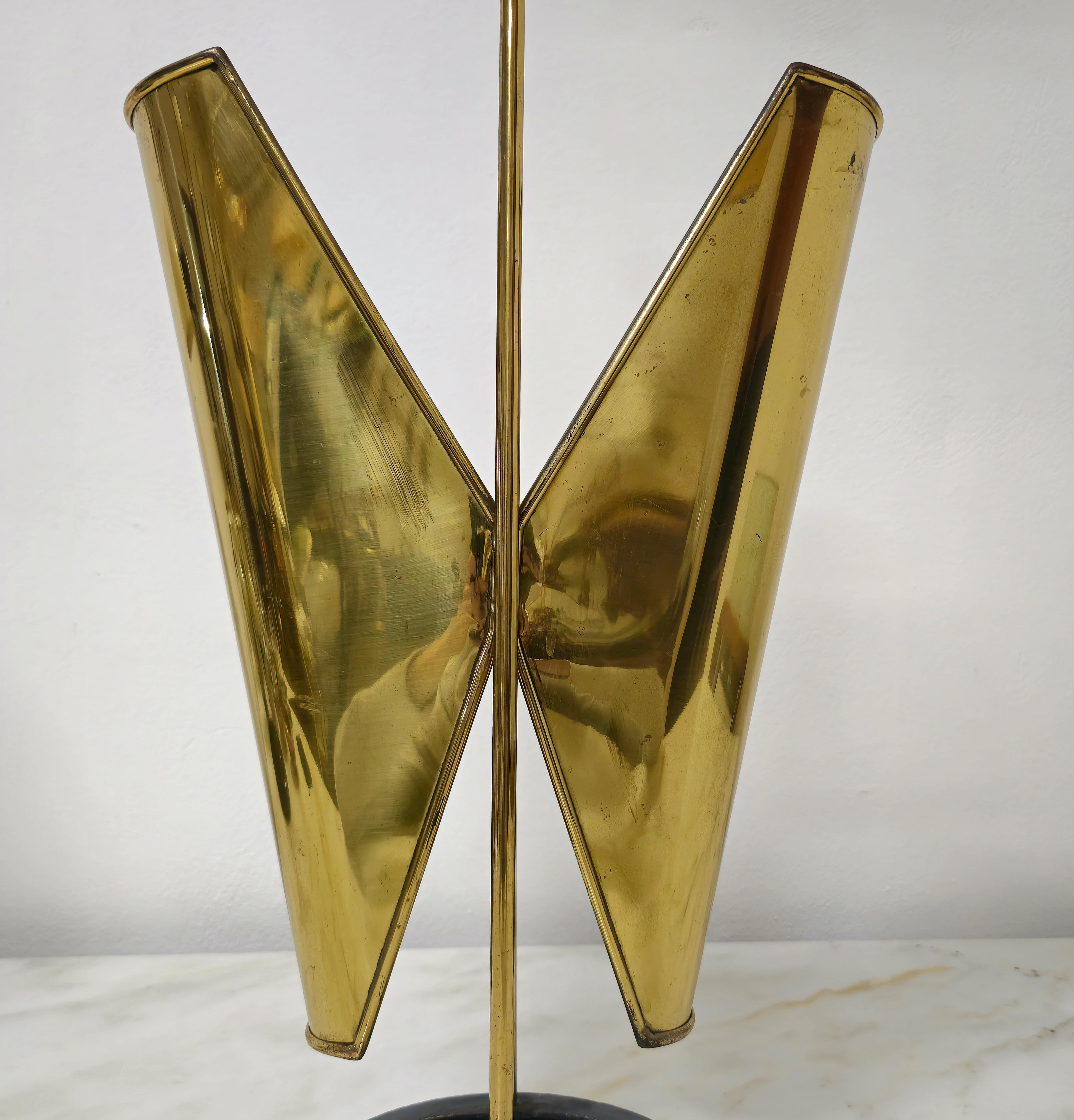 Umbrella Stand Brass Metal Midcentury Modern Italian Design 1950s In Fair Condition For Sale In Palermo, IT
